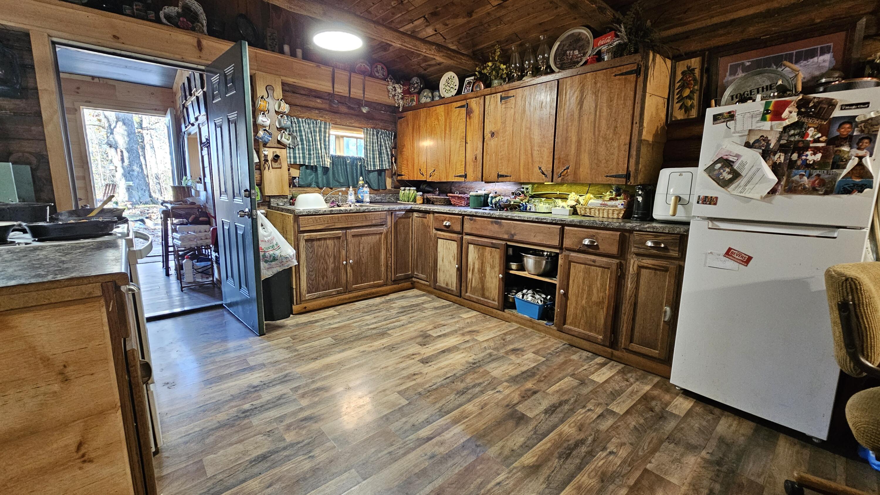 129 Oneill Drive Property Photo 7