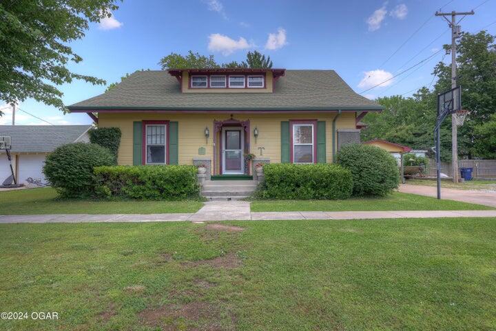 Baxter Springs Real Estate Listings Main Image