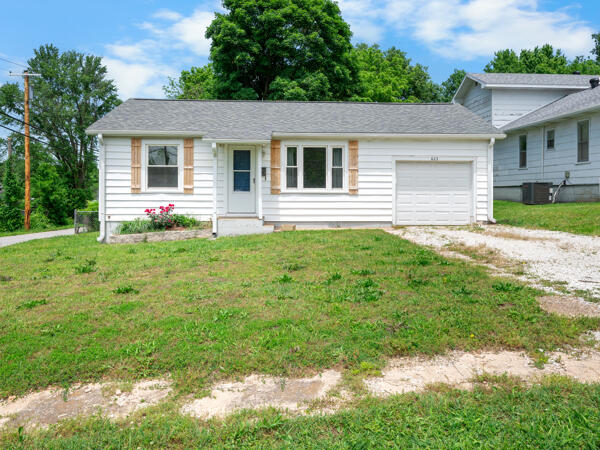 603 East Maupin Street Property Photo