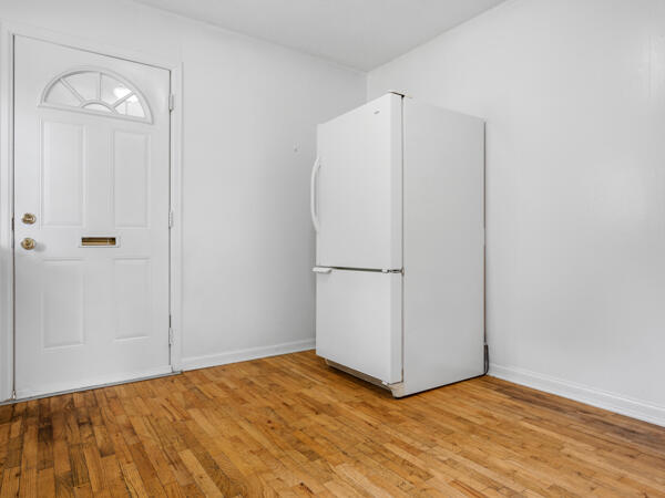 603 East Maupin Street Property Photo 16