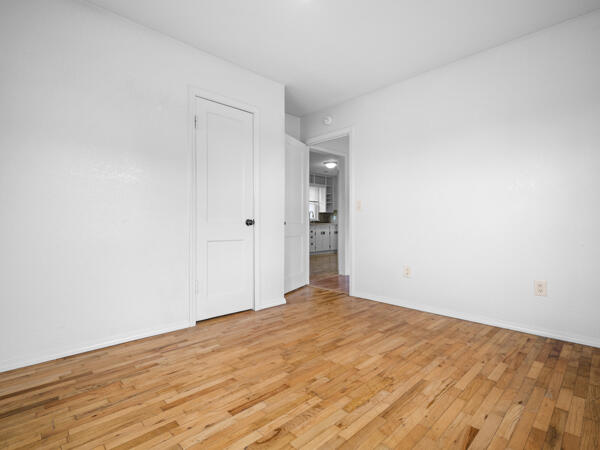 603 East Maupin Street Property Photo 21