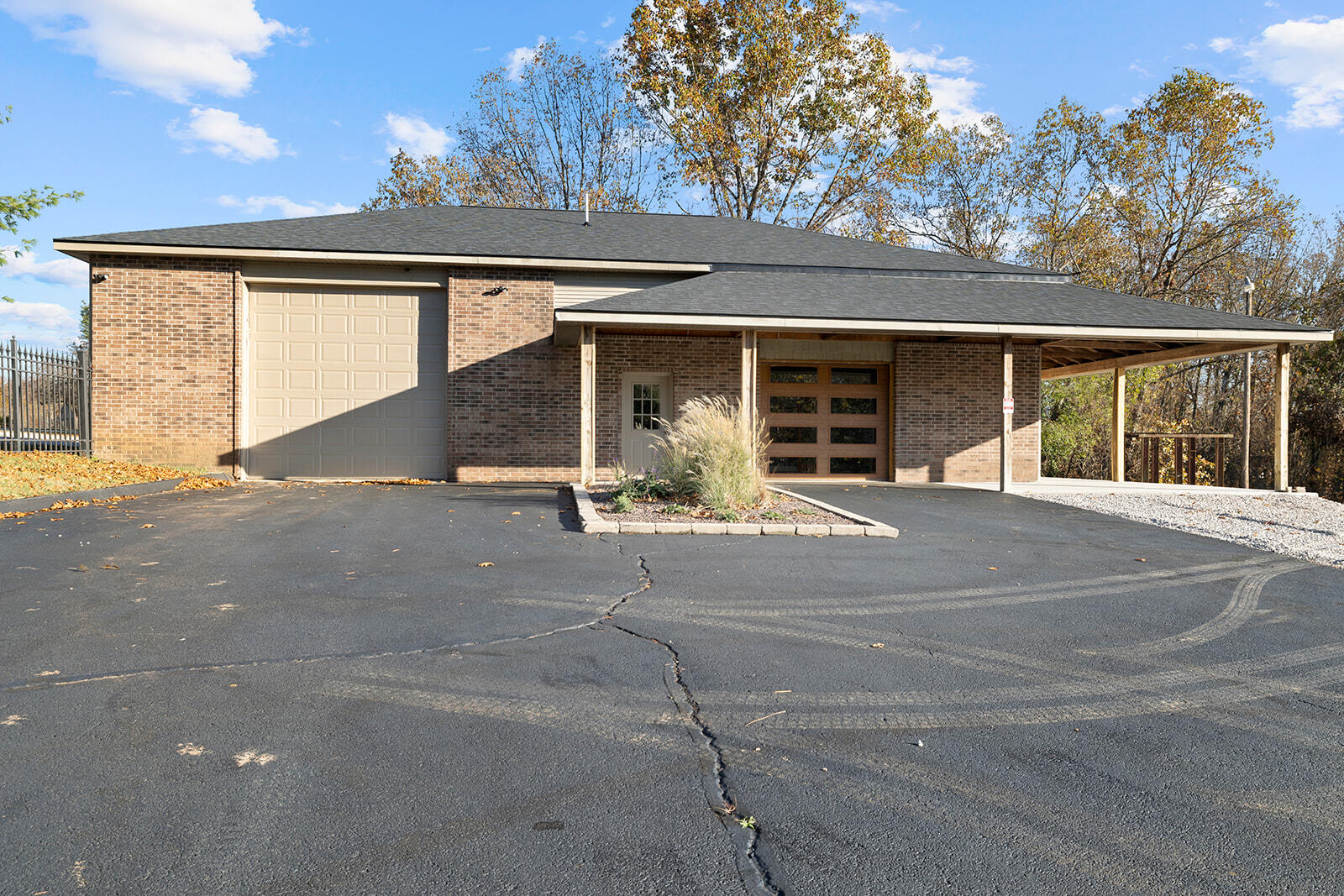 621 South Woodhaven Road Property Photo 87