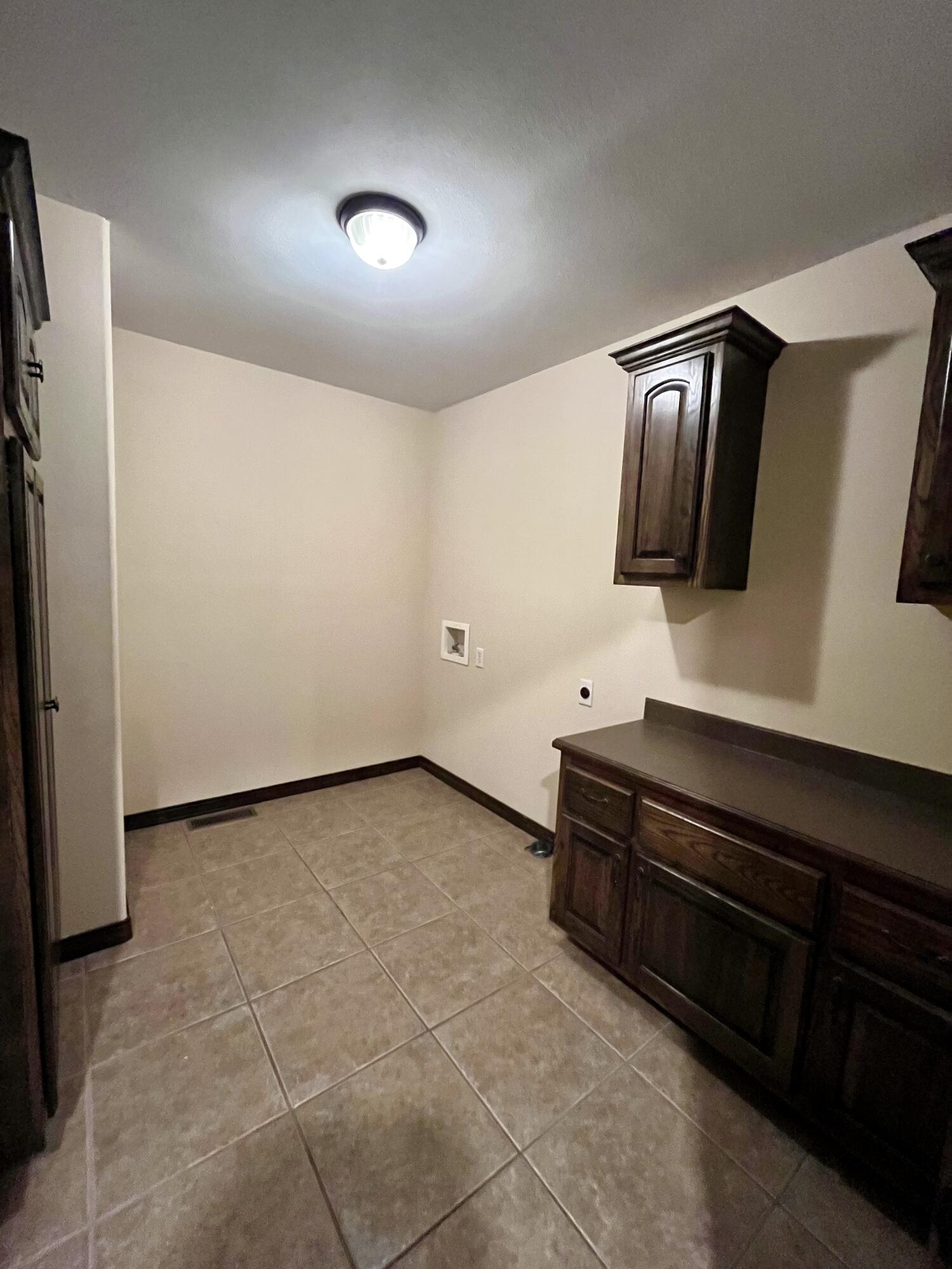 349 East Grace Street Property Photo 19