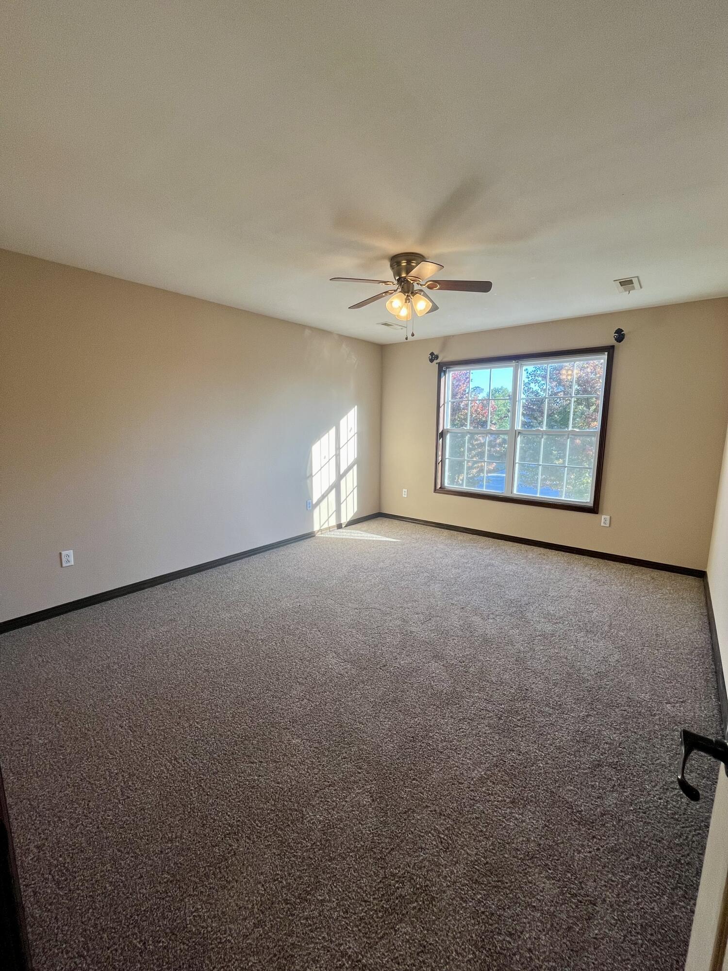 349 East Grace Street Property Photo 28