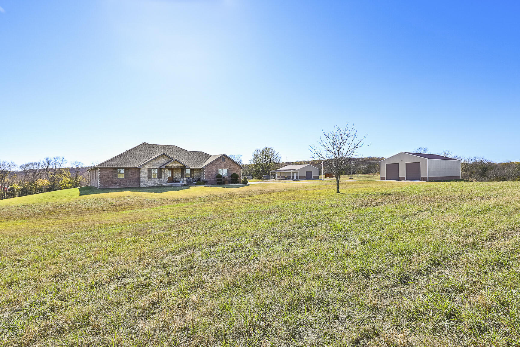 1558 East 432nd Road Property Photo 2