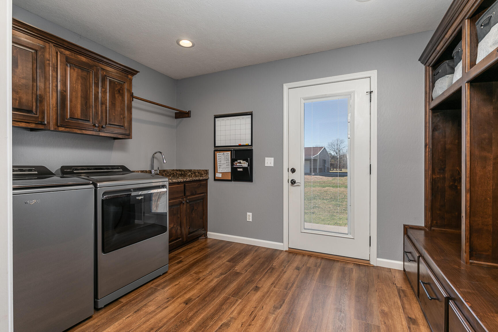 1558 East 432nd Road Property Photo 18