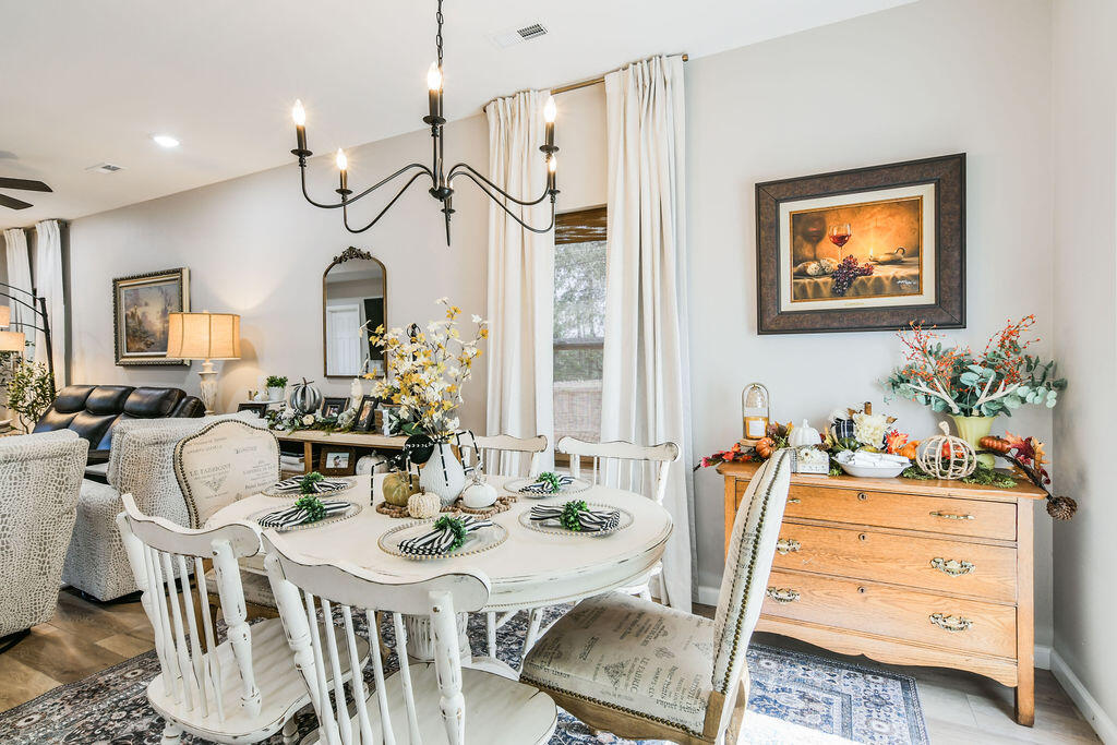 305 2nd Street Property Photo