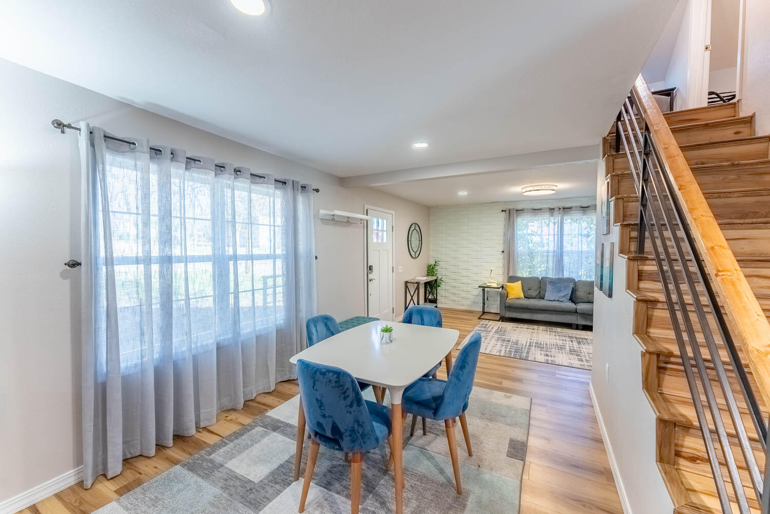 205 Grant Street Property Photo 10
