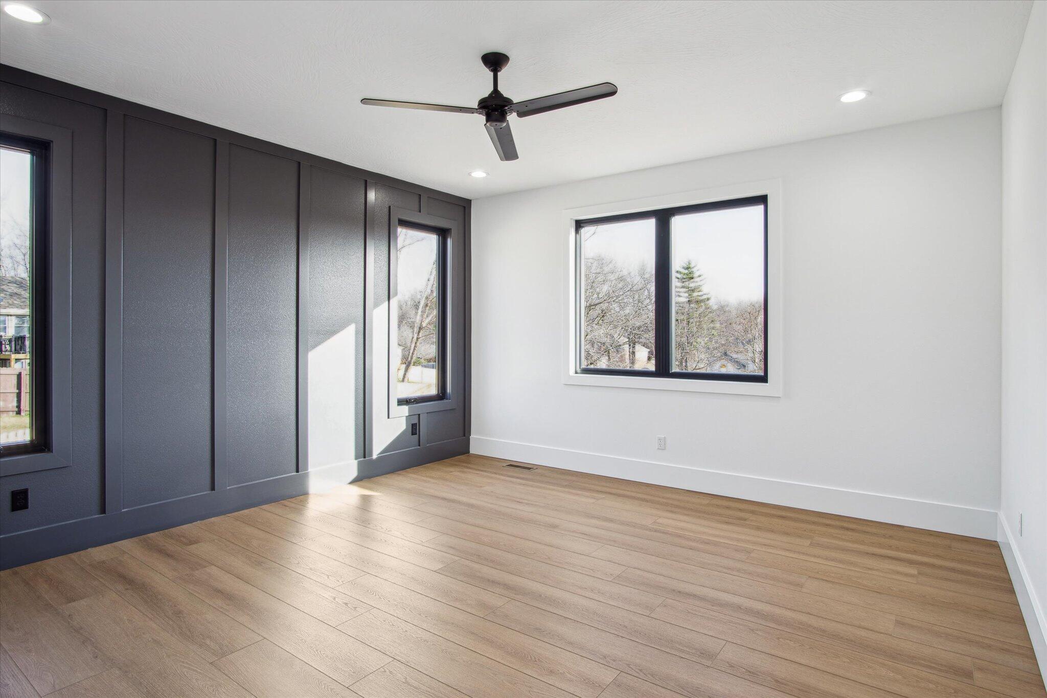 5914 South Holland Avenue Property Photo 19