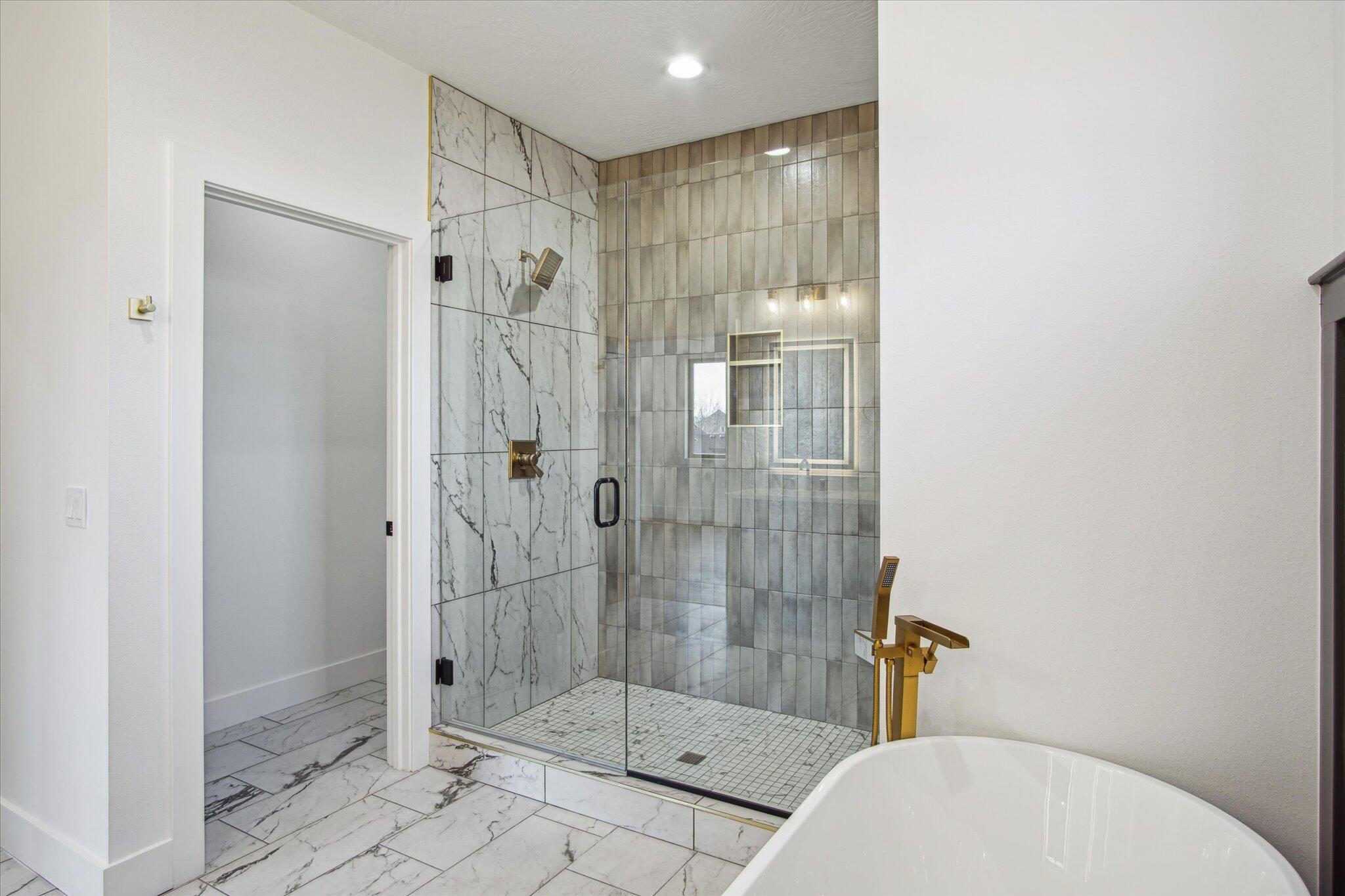 5914 South Holland Avenue Property Photo 27