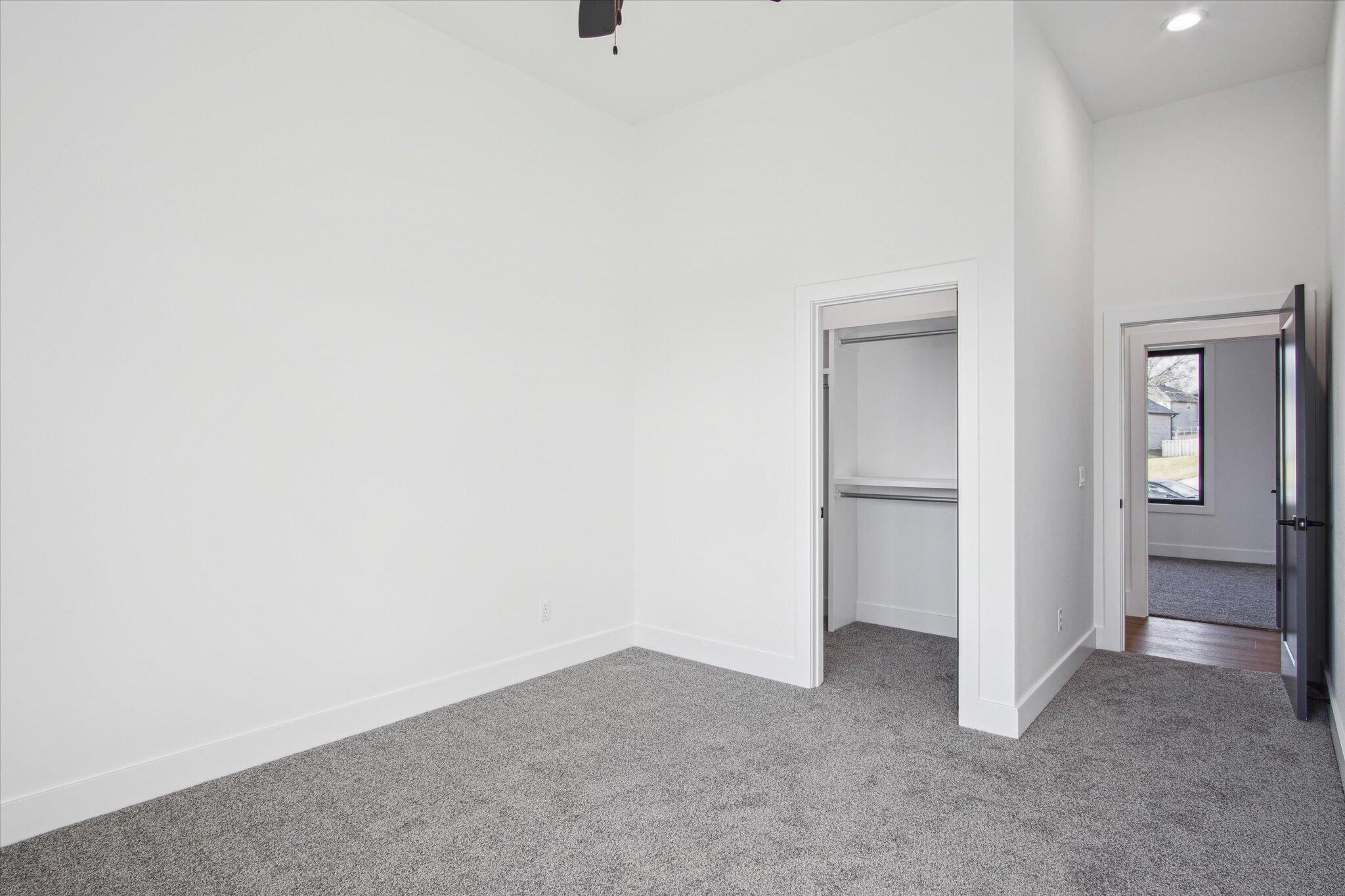 5914 South Holland Avenue Property Photo 40