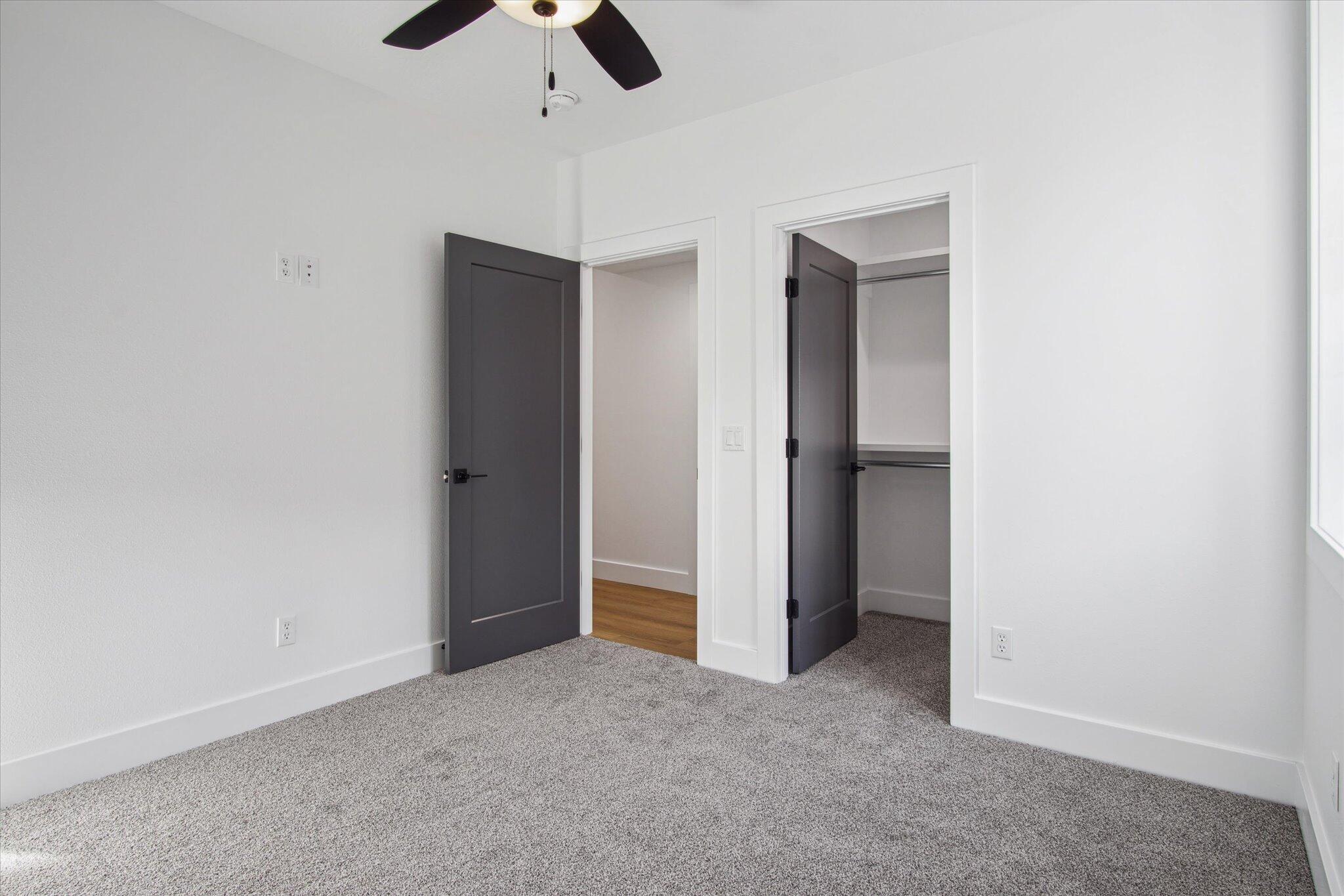 5914 South Holland Avenue Property Photo 53