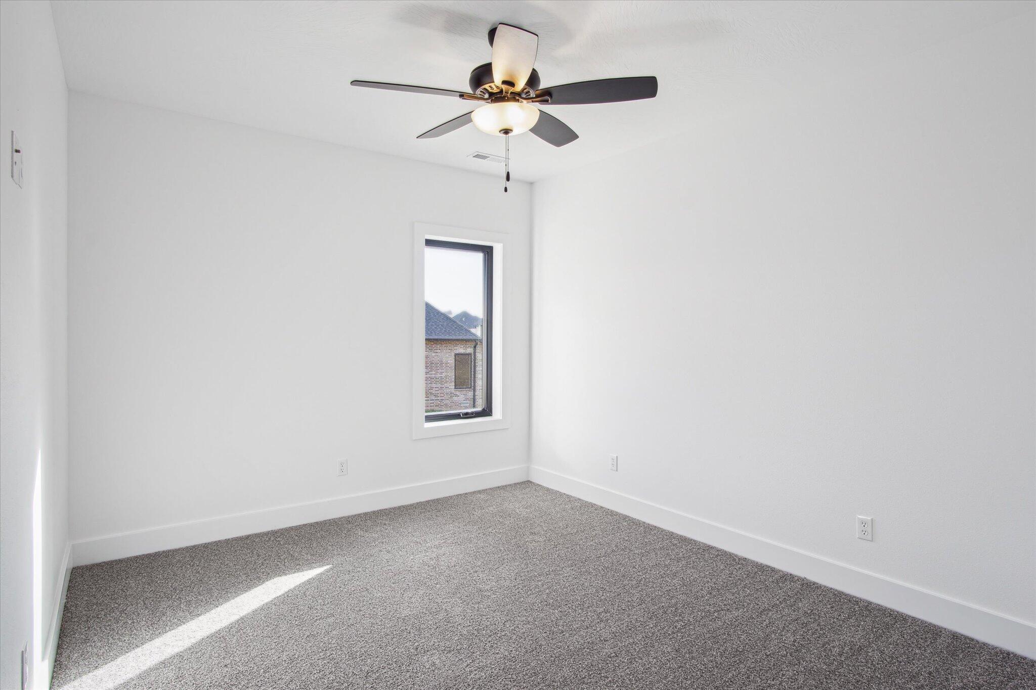 5914 South Holland Avenue Property Photo 54