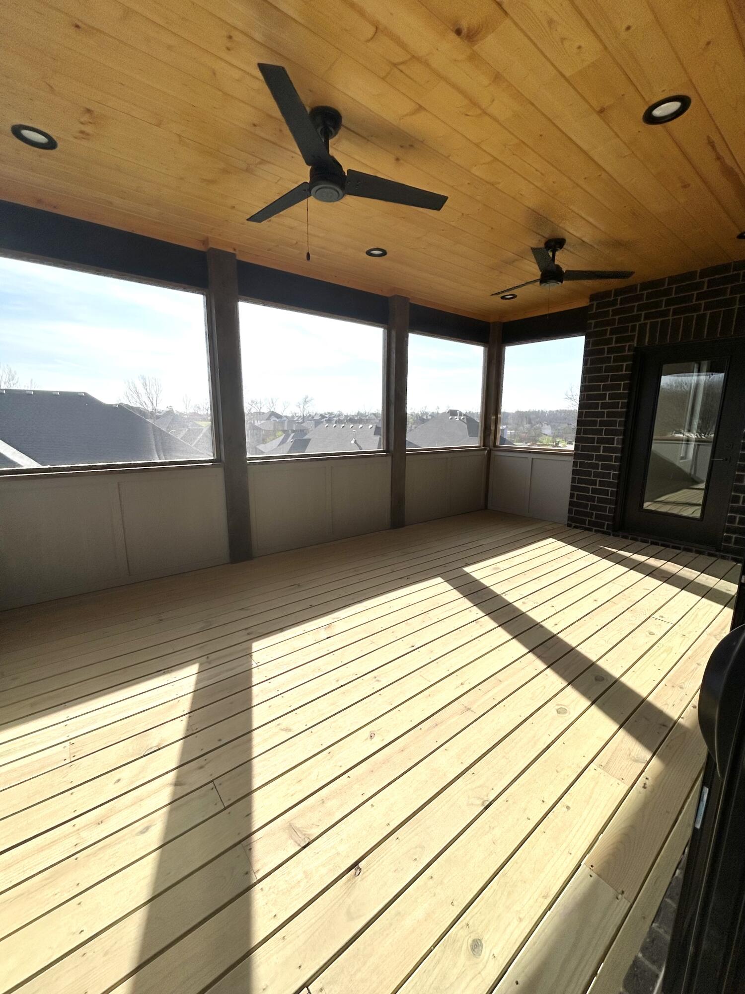 5922 South Holland Avenue Property Photo 12