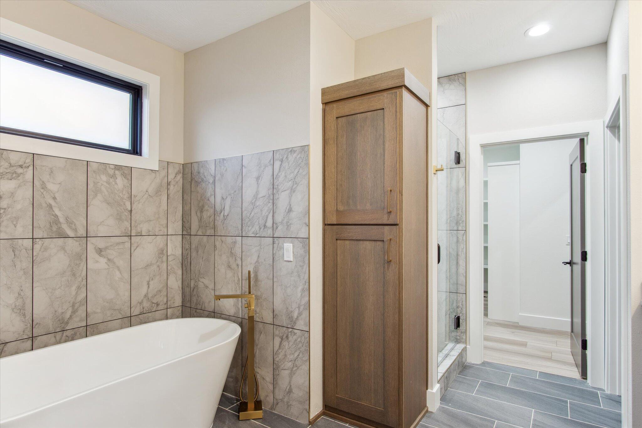 5922 South Holland Avenue Property Photo 21