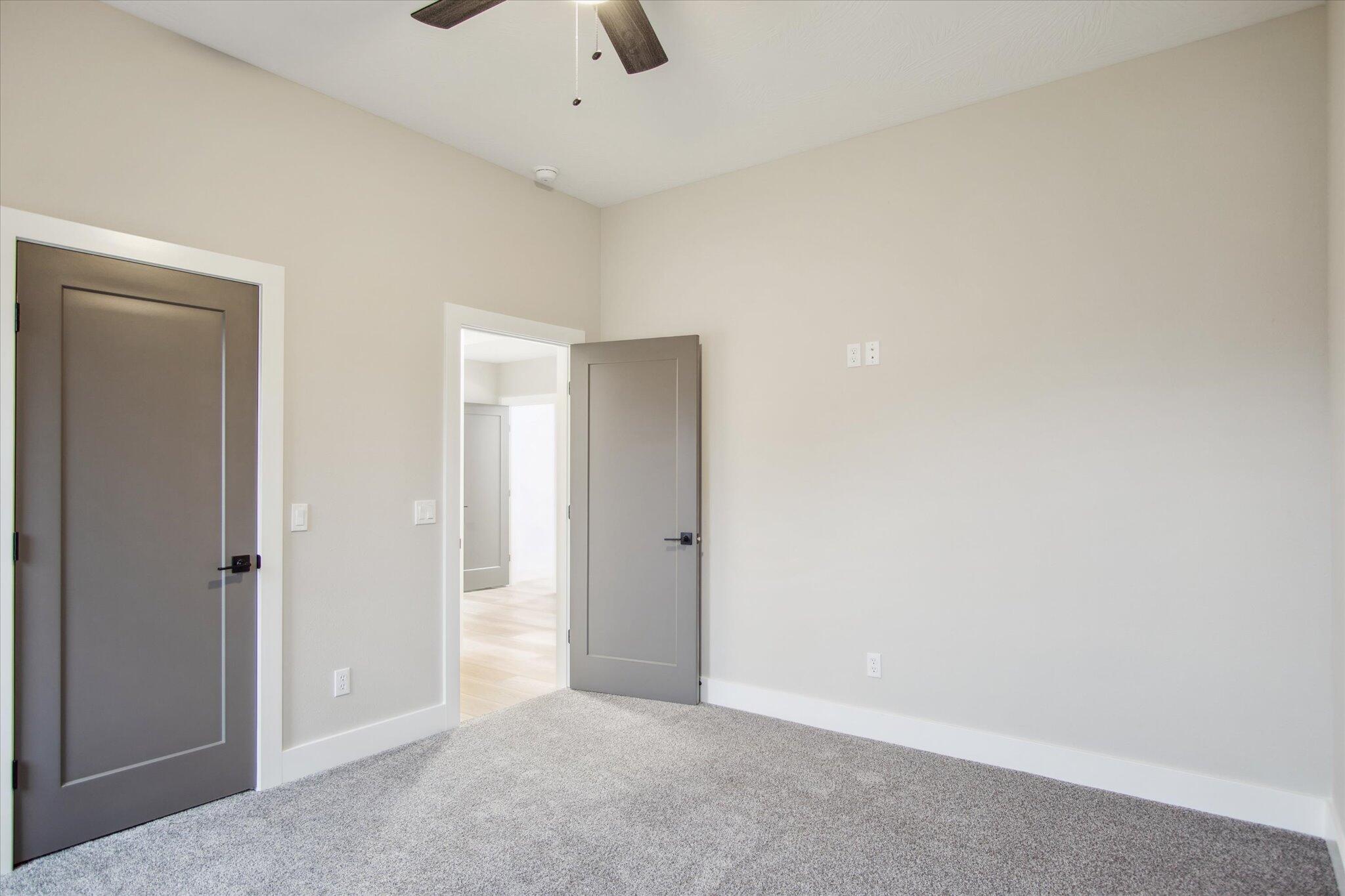 5922 South Holland Avenue Property Photo 50