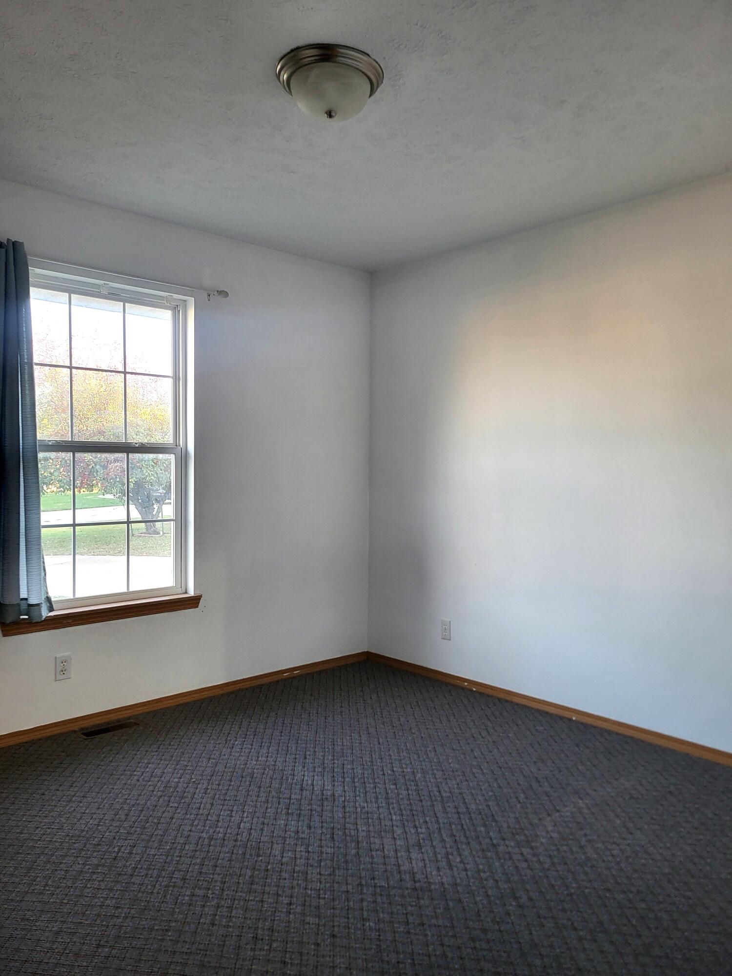 971 South Natalie Avenue Property Photo 15