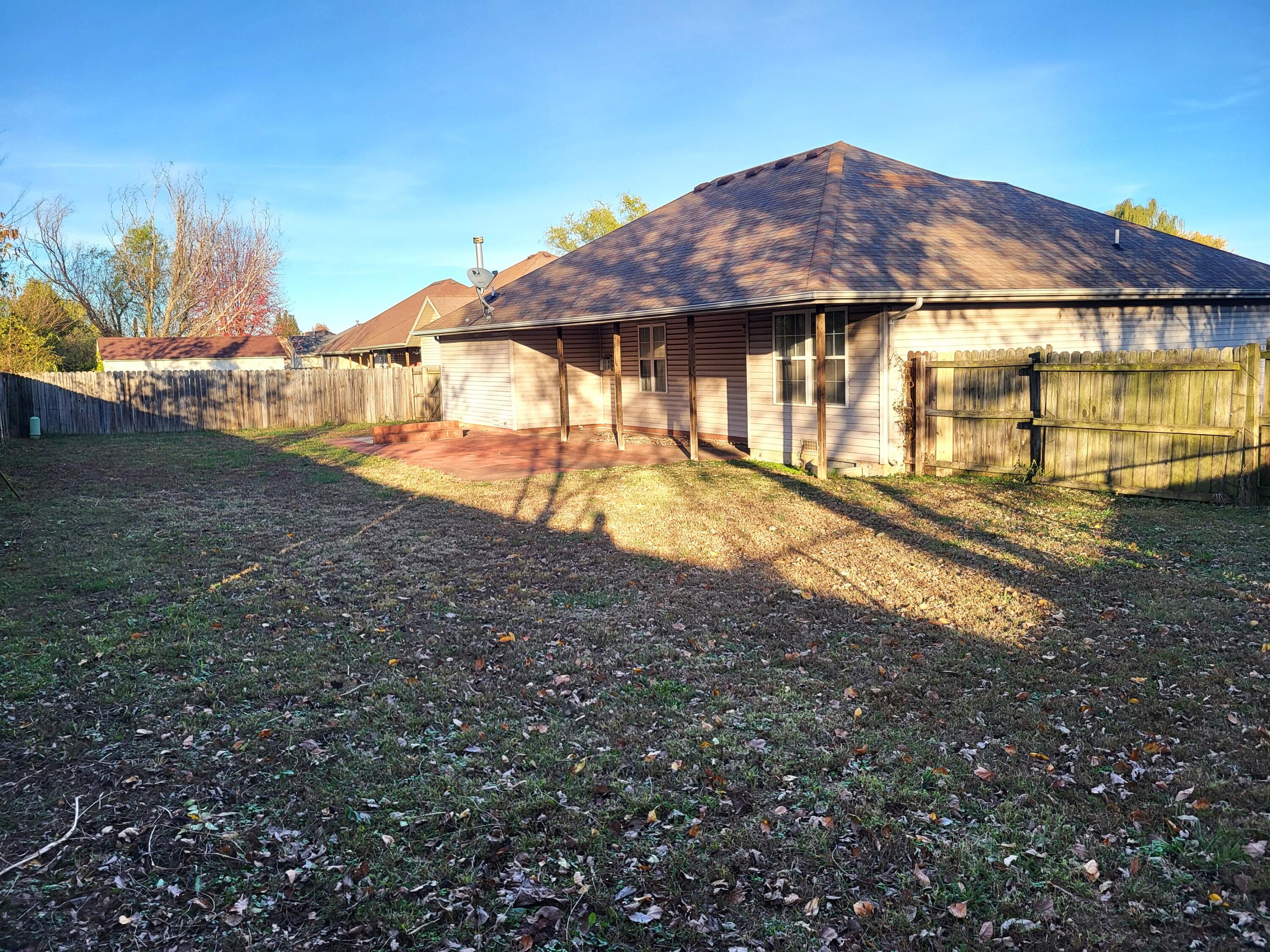 971 South Natalie Avenue Property Photo 28