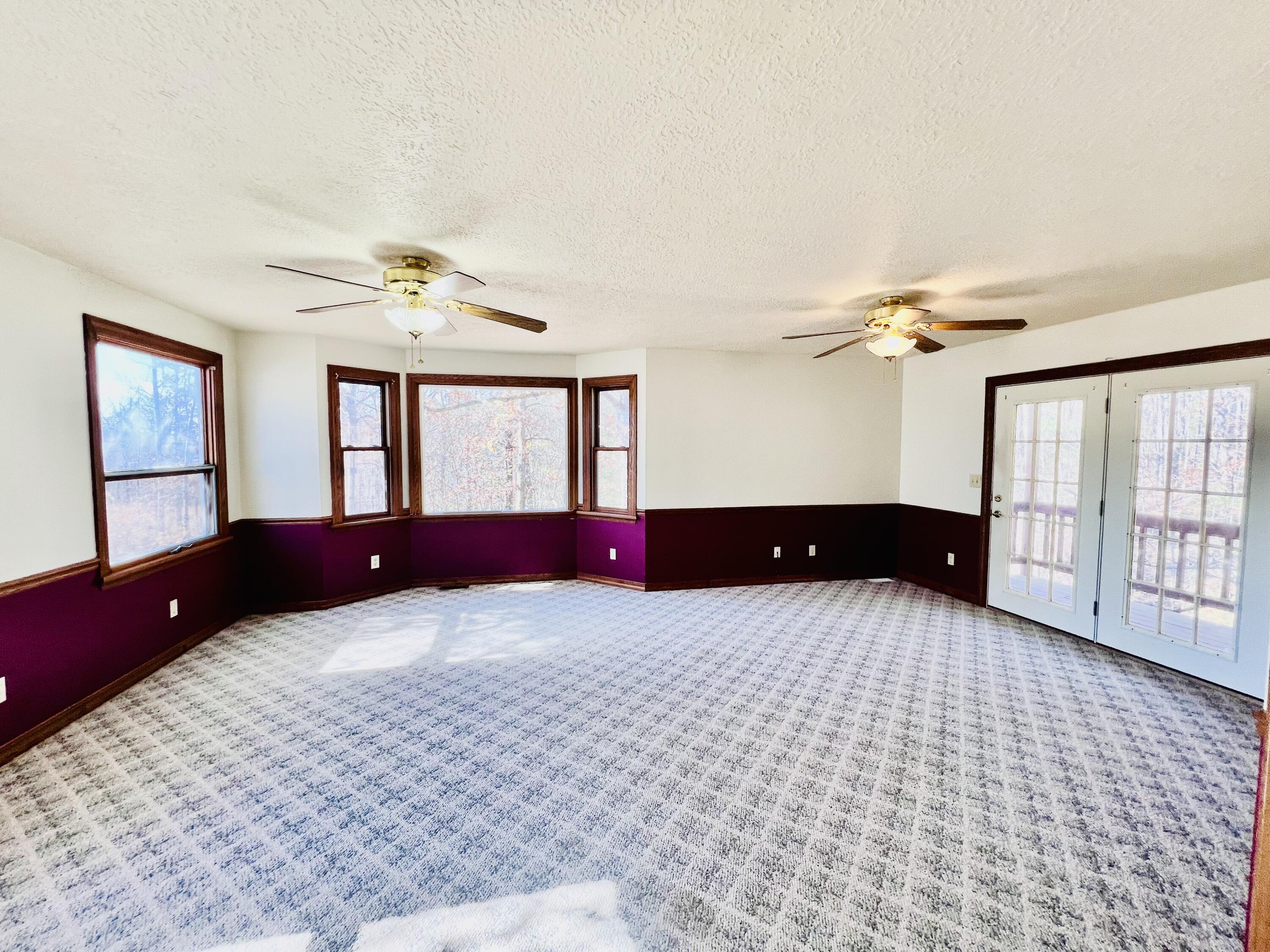16144 Horse Shoe Drive Property Photo 10