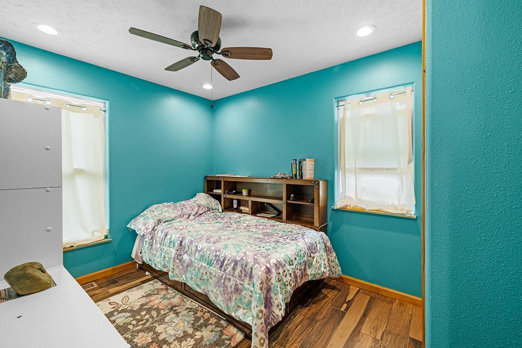 21333 Highway W Property Photo 17