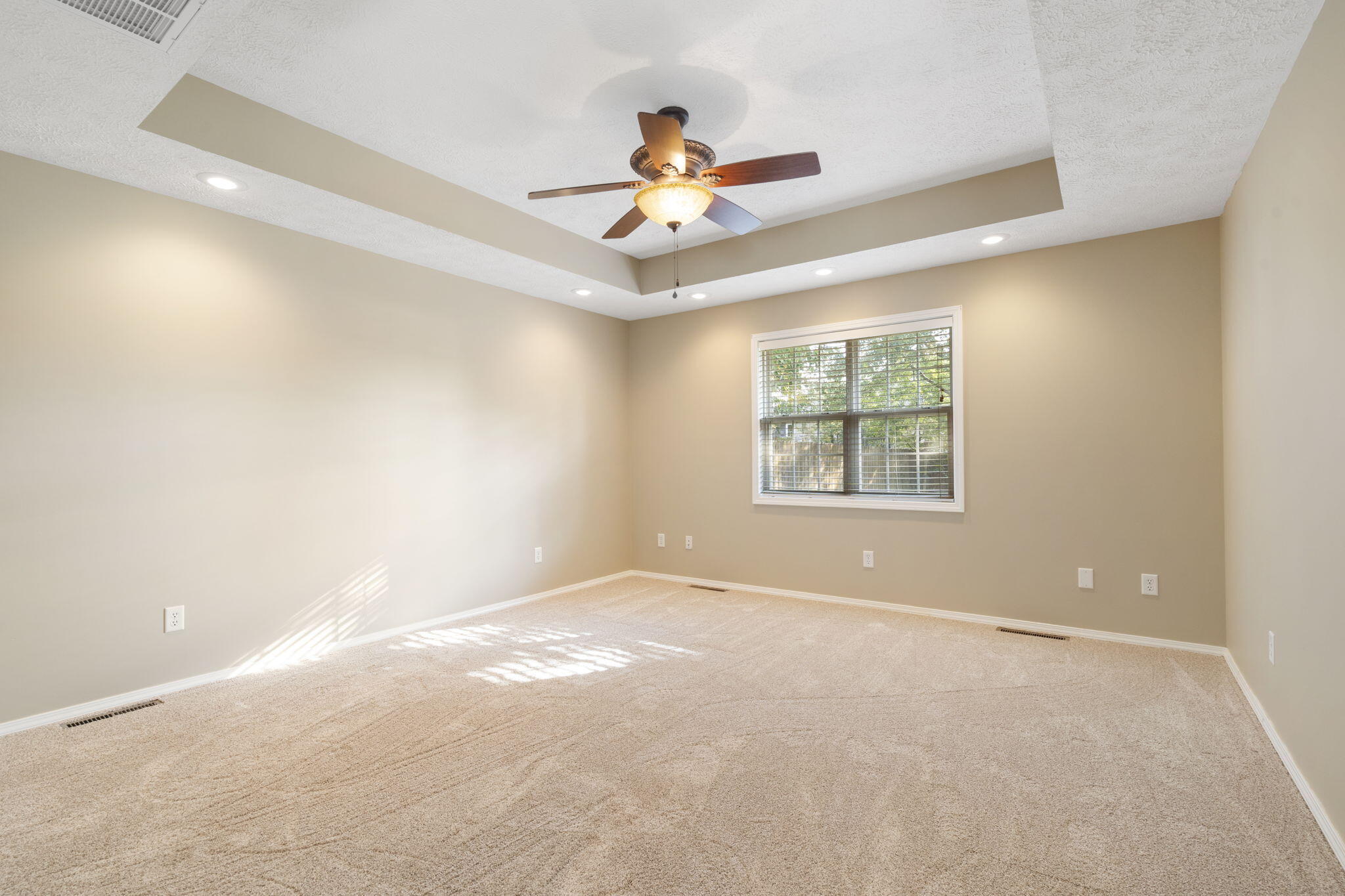 430 South Yellowwood Drive Property Photo 17