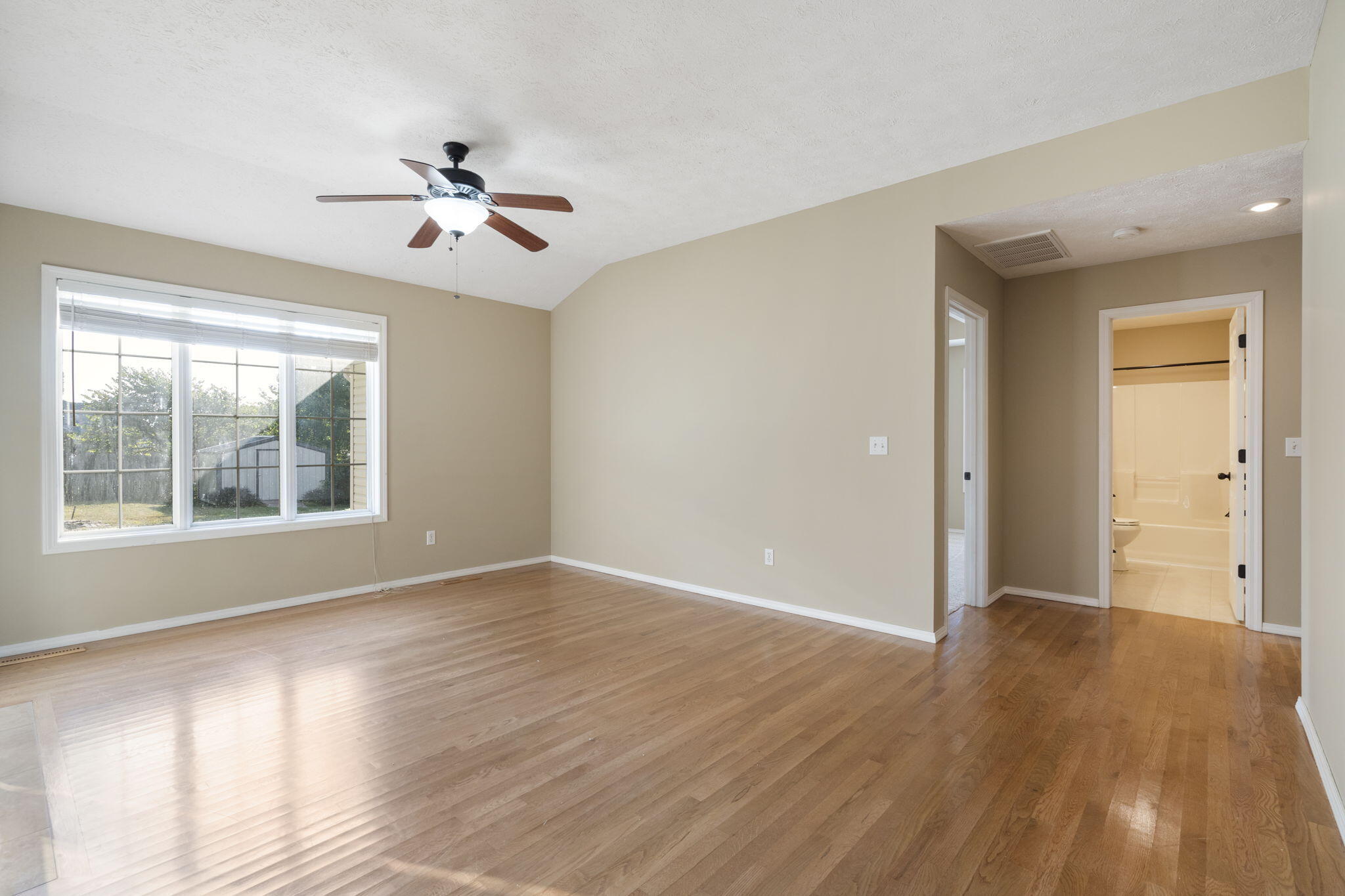 430 South Yellowwood Drive Property Photo 28
