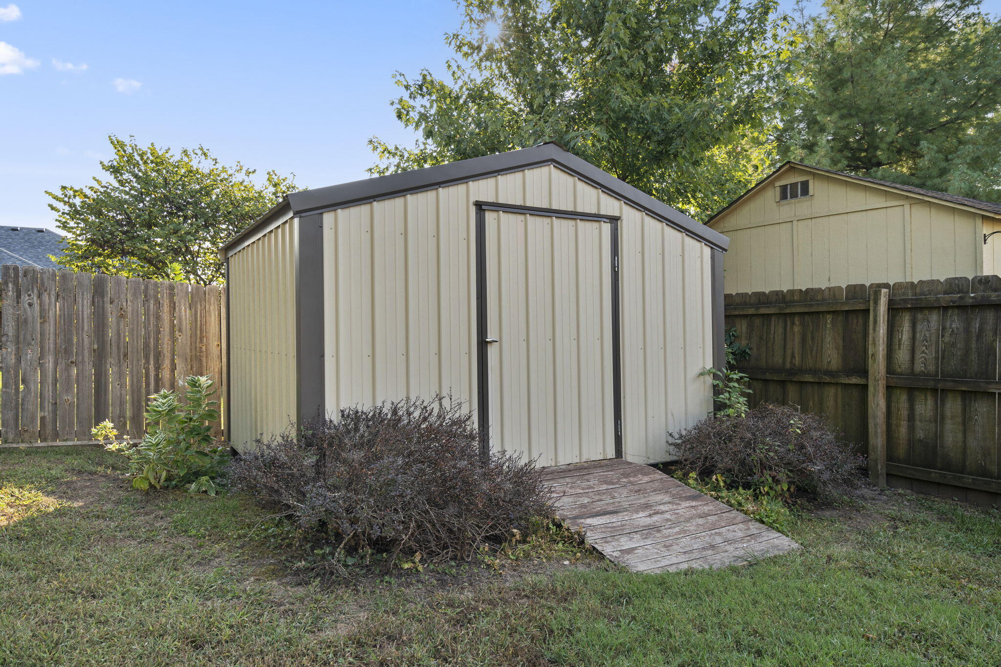 430 South Yellowwood Drive Property Photo 38
