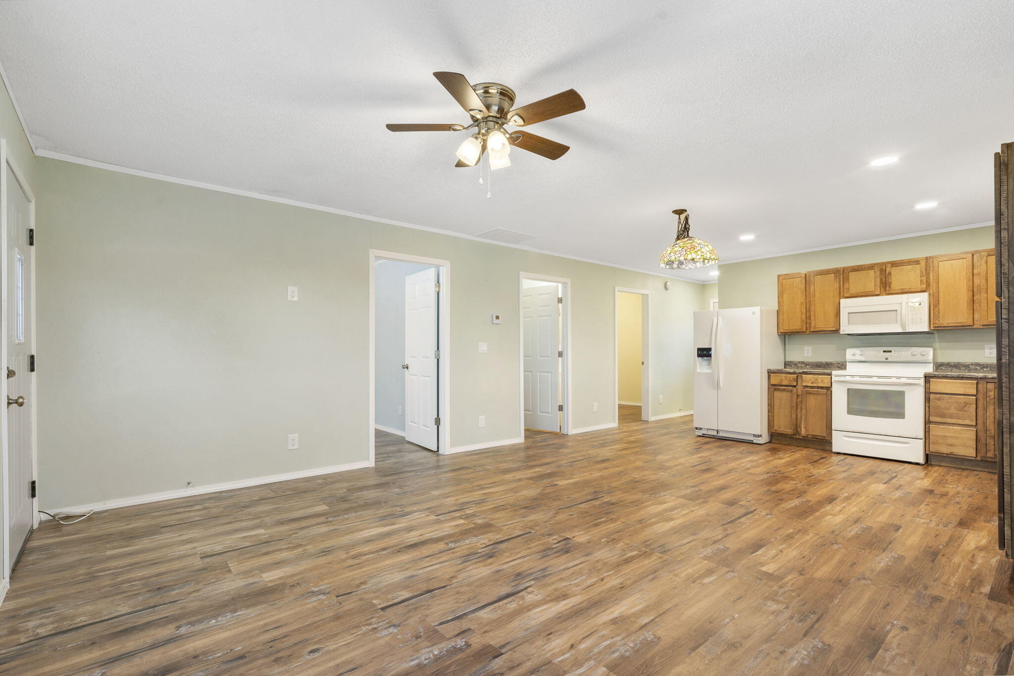 1259 Meadowview Road Property Photo 5