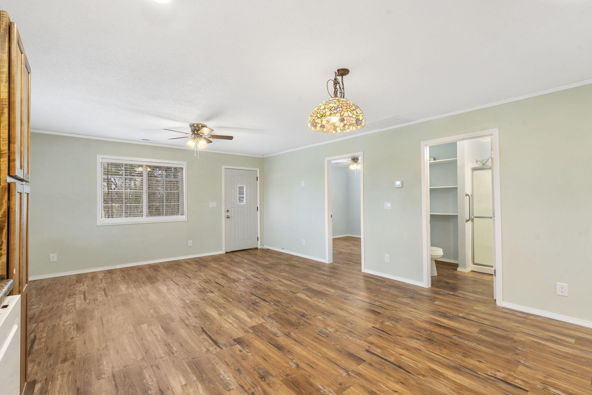 1259 Meadowview Road Property Photo 10