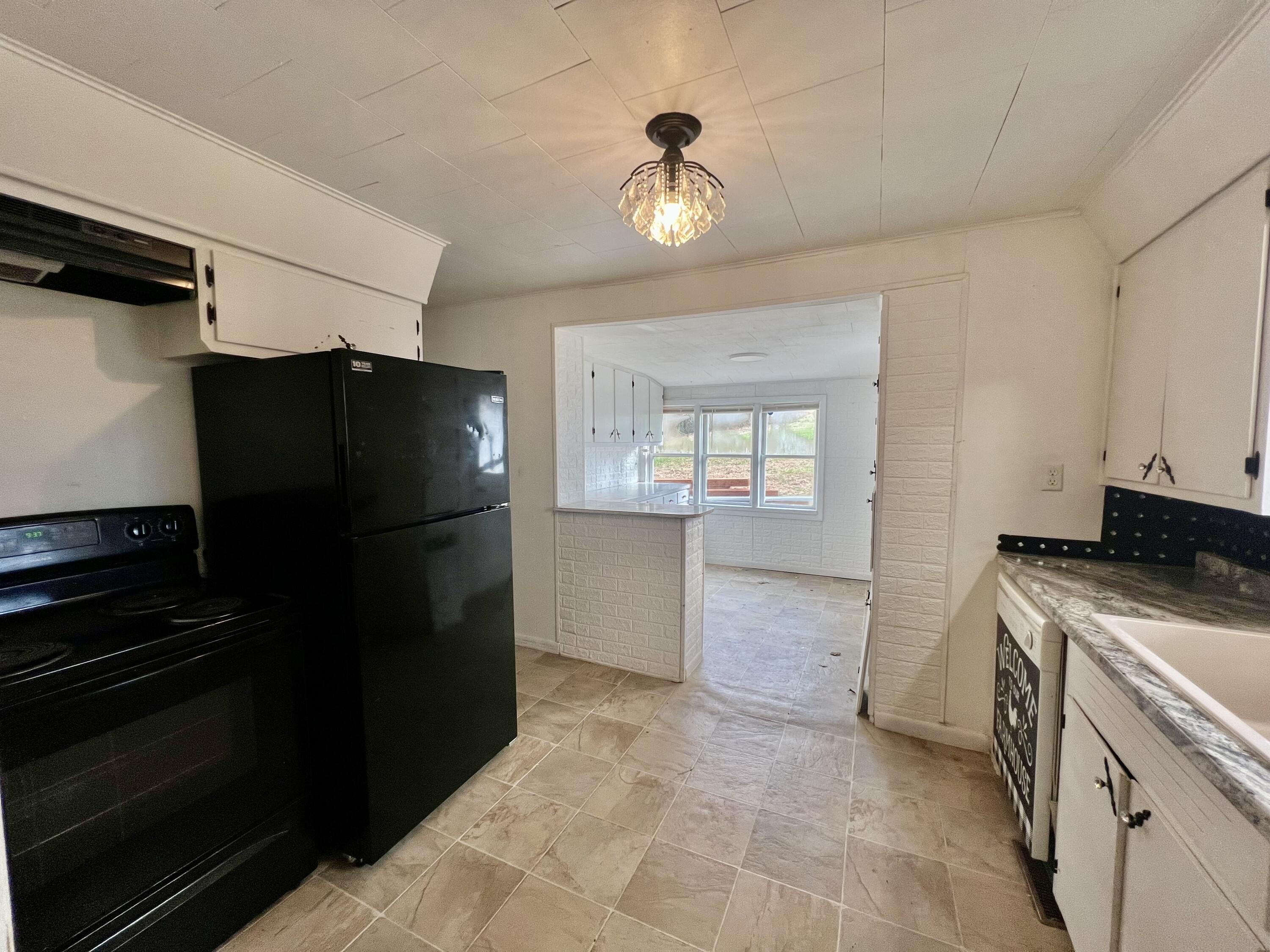 1612 South Jefferson Street Property Photo 6