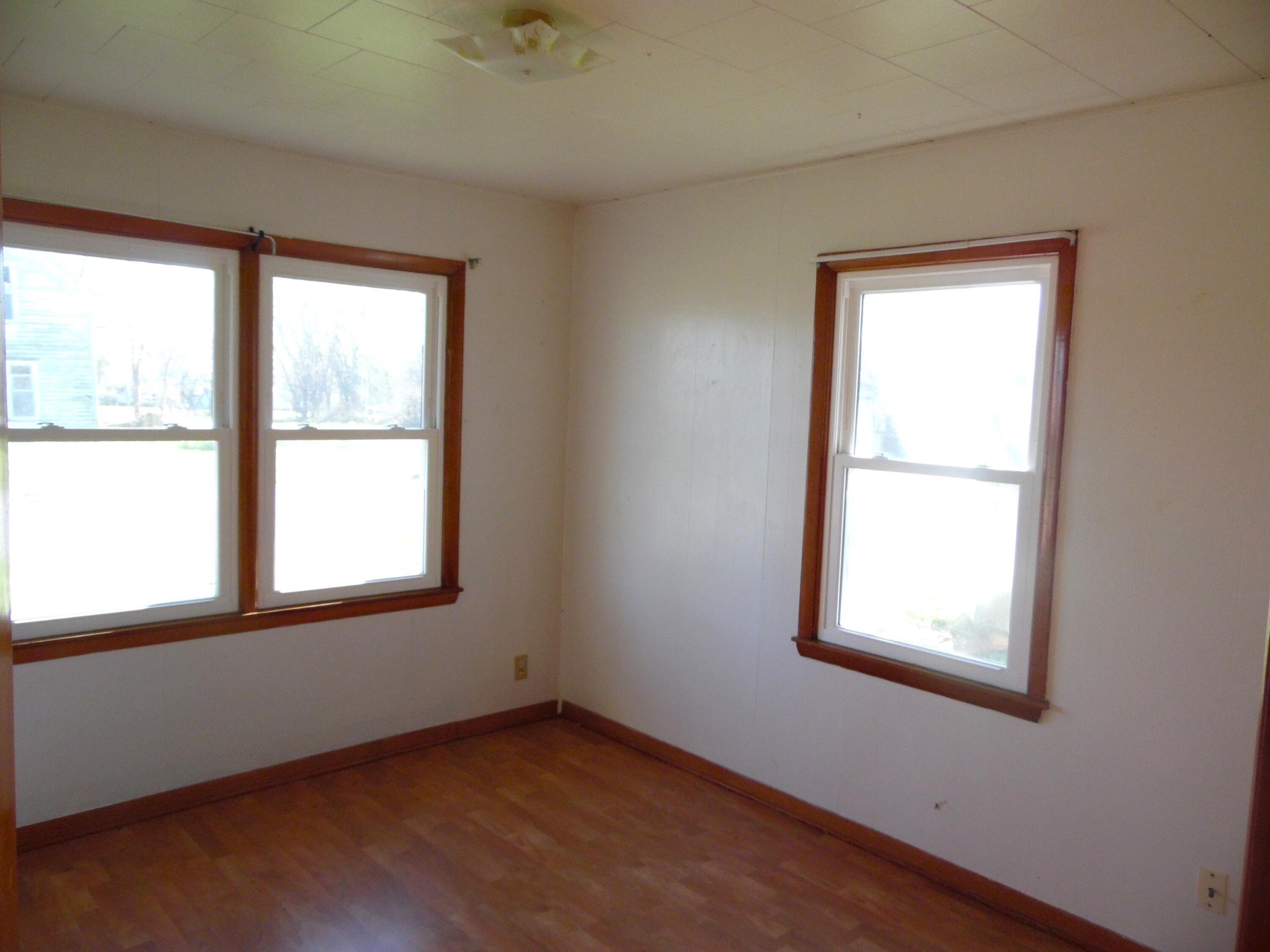 18905 West 1st Avenue Property Photo 11