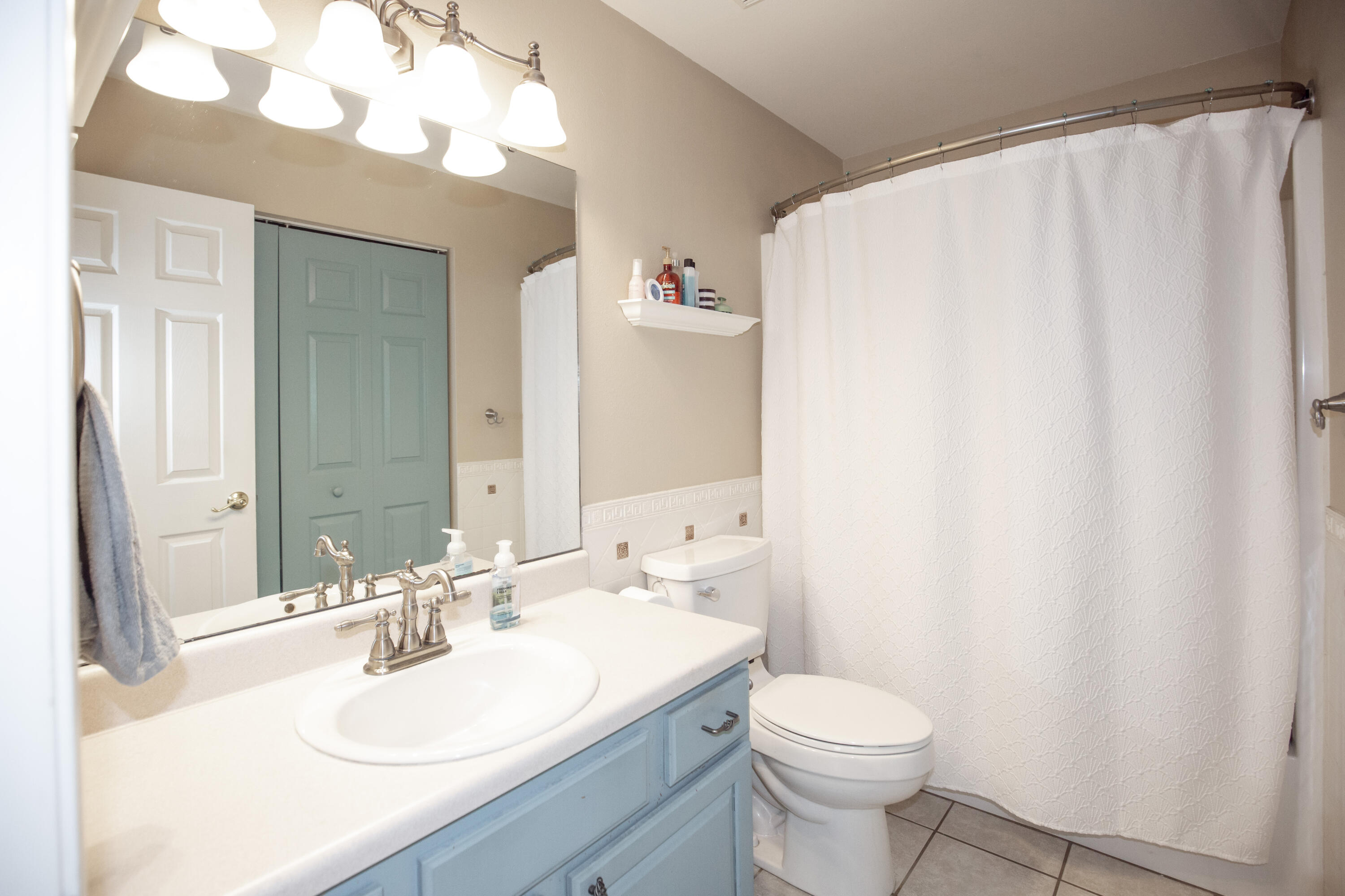 302 South Dogwood Place Property Photo 12