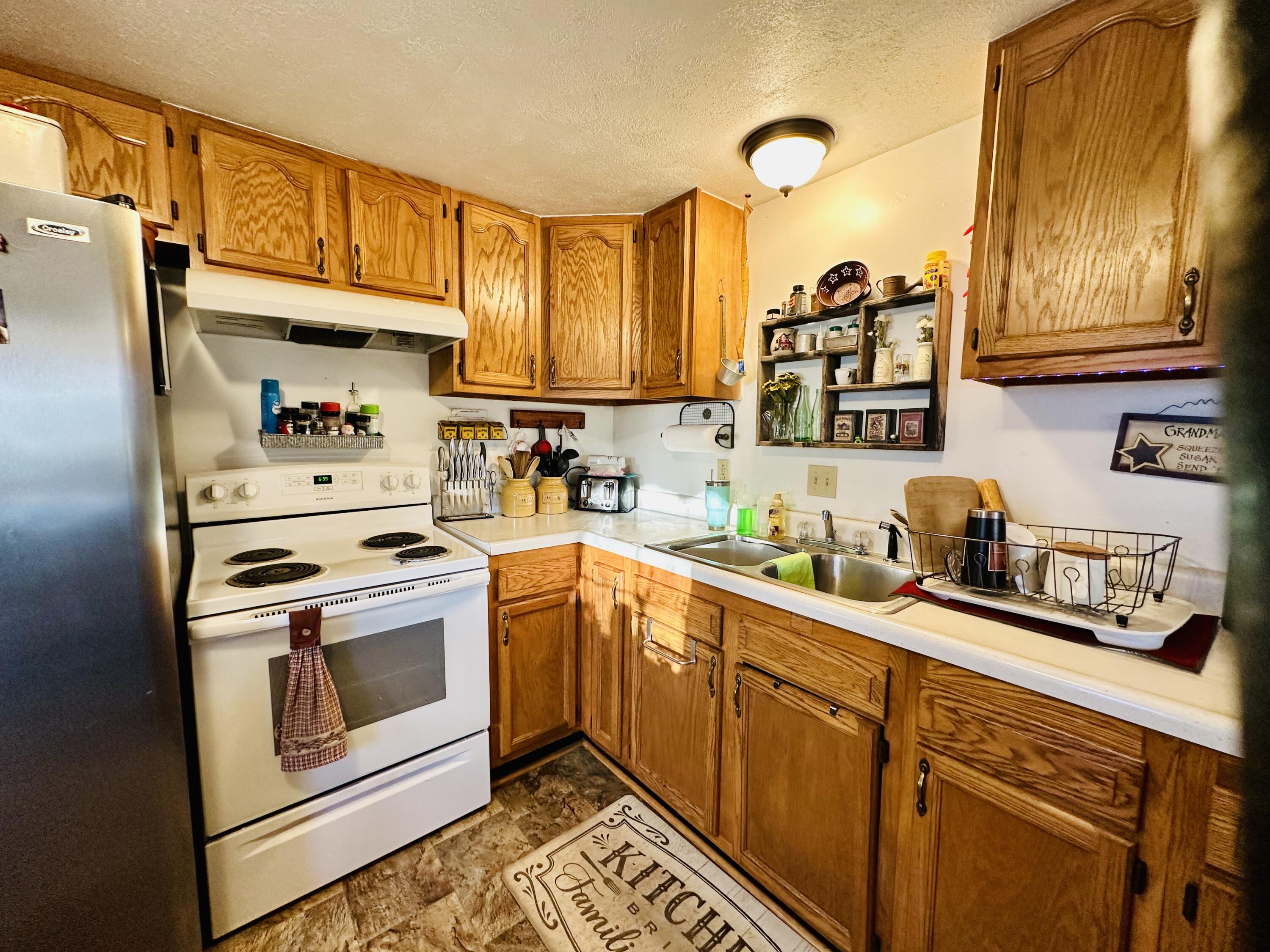 267 State Highway 142 Property Photo 18