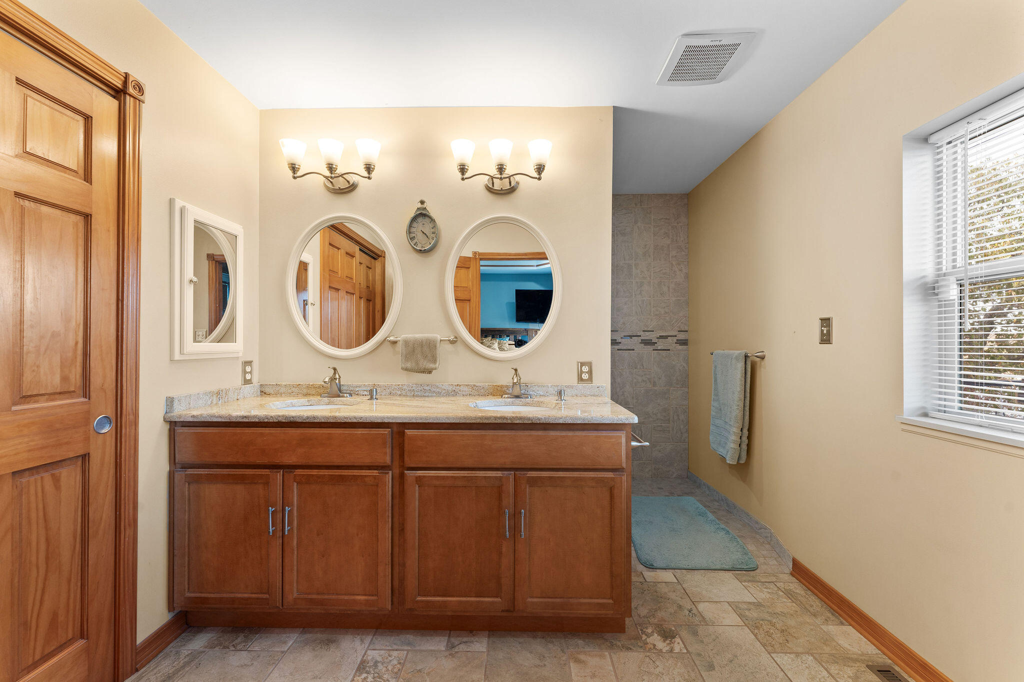 117 Kingdom Street Property Photo 22