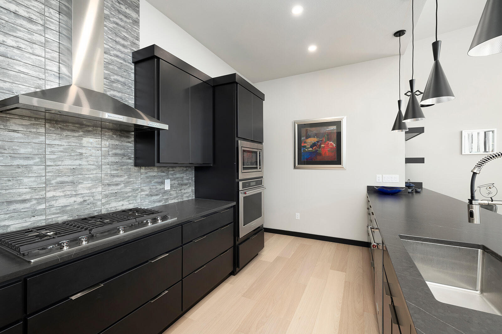 176 Canada Drive Property Photo 17