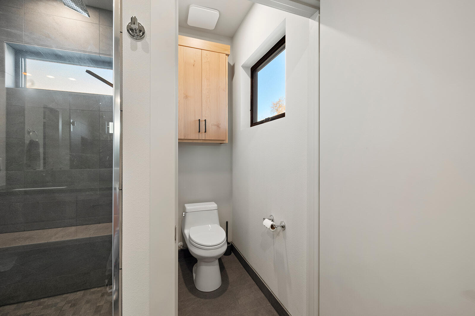 176 Canada Drive Property Photo 30