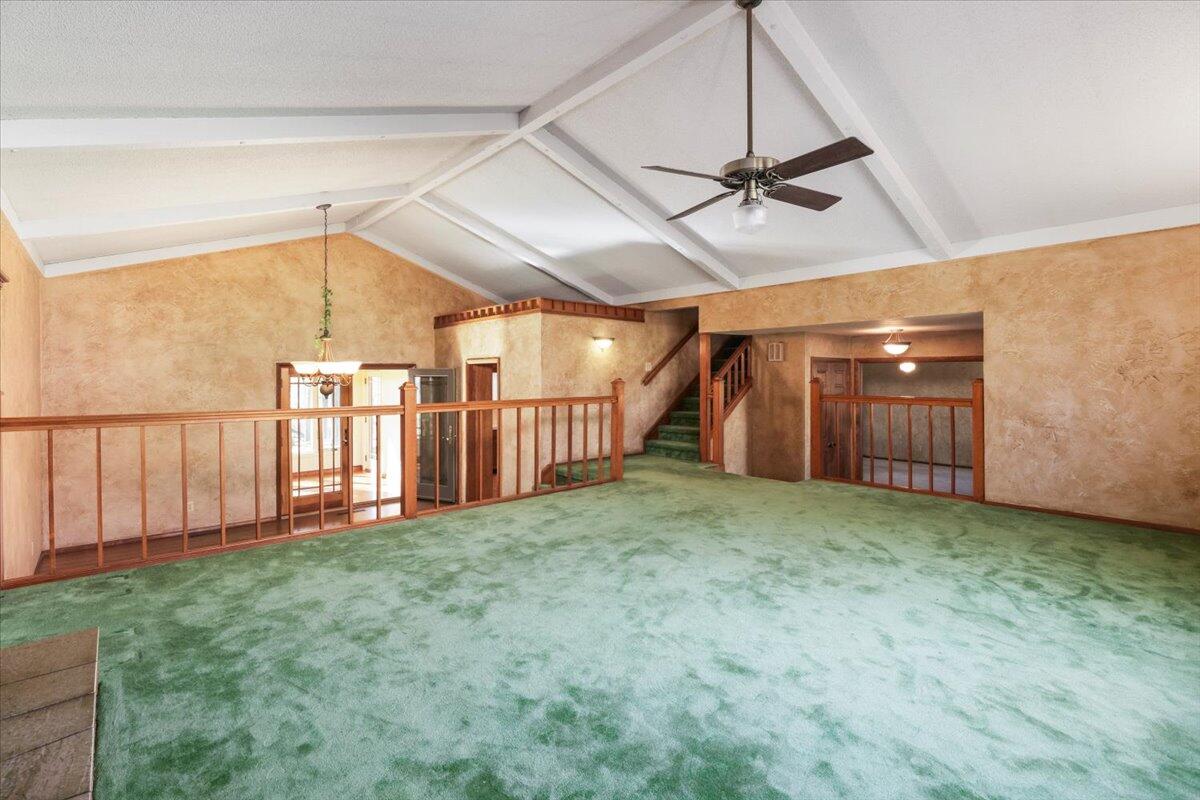 2112 Cambridge Drive Property Photo 20