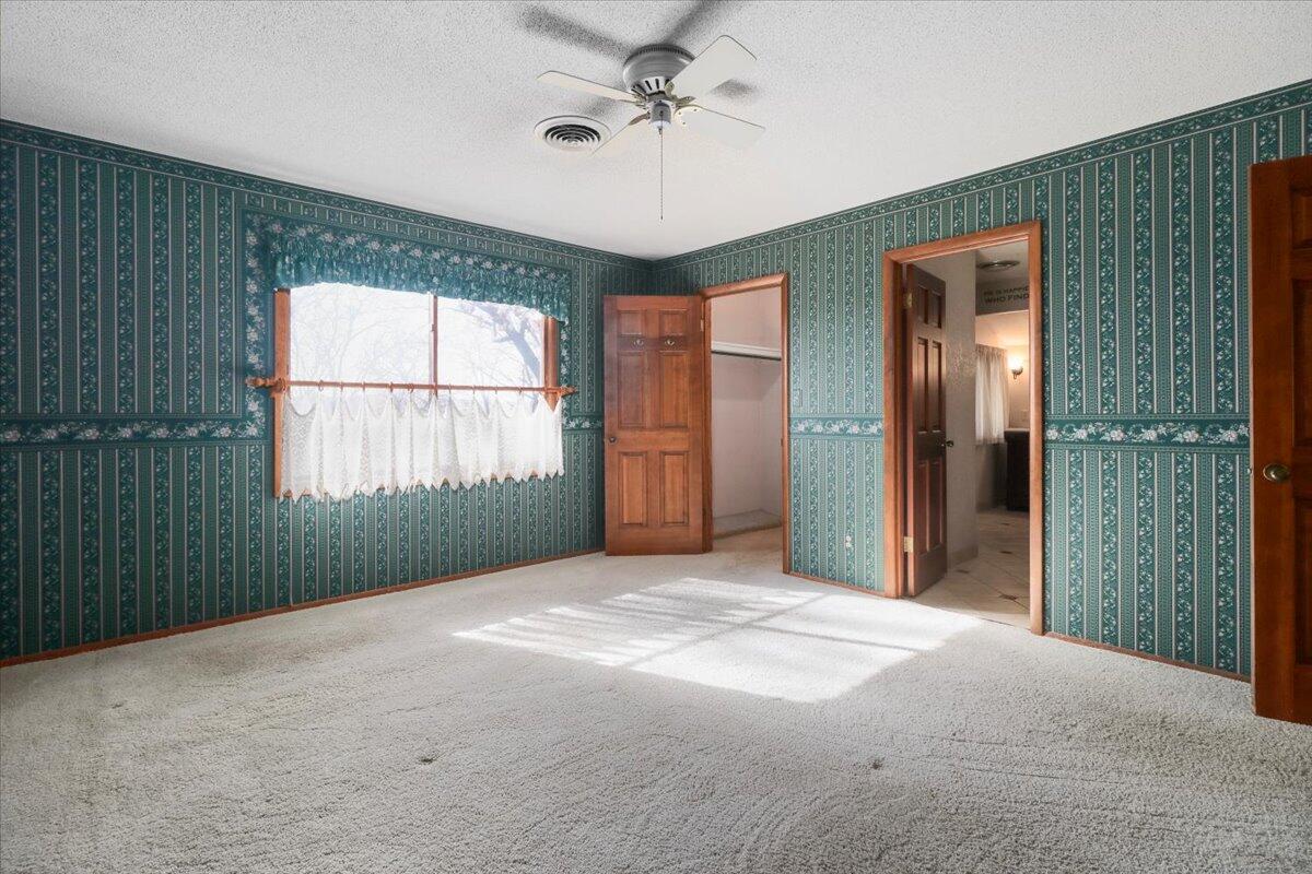 2112 Cambridge Drive Property Photo 23