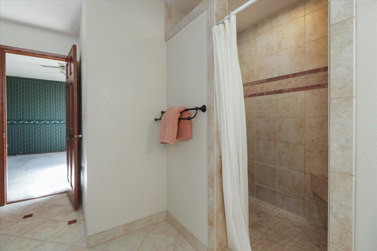 2112 Cambridge Drive Property Photo 26