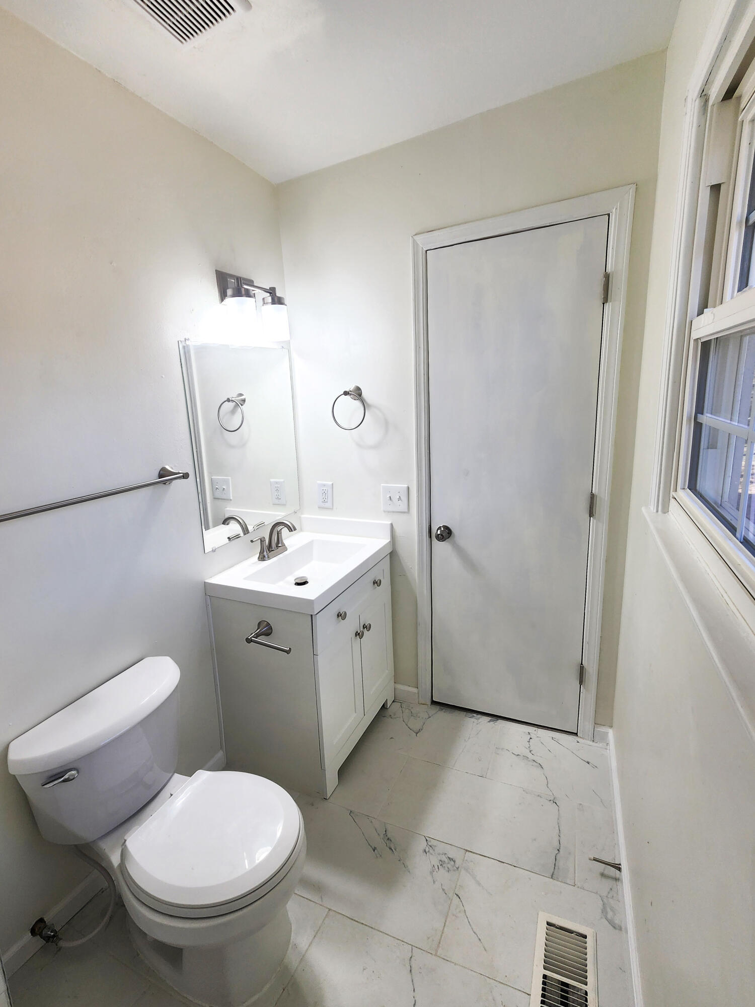 581 Cannon Ball Loop Property Photo 14