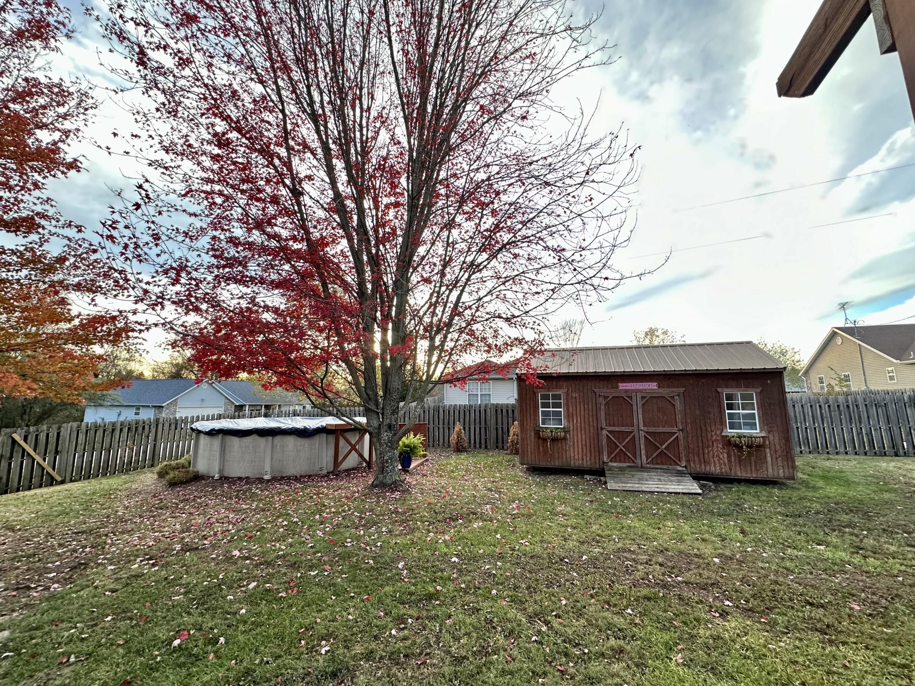 107 South Diamond Loop Property Photo 7
