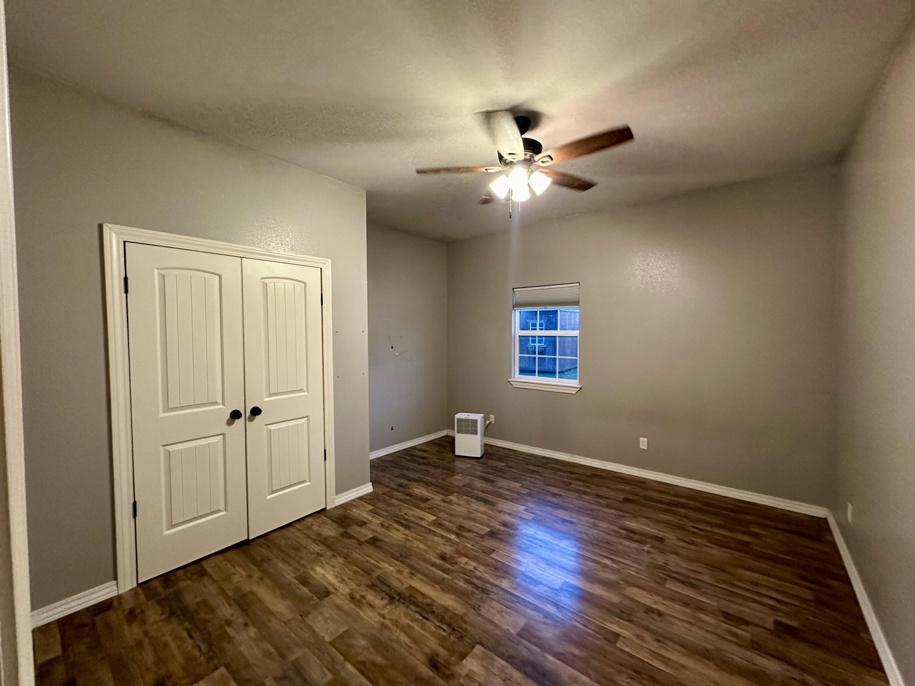 107 South Diamond Loop Property Photo 19