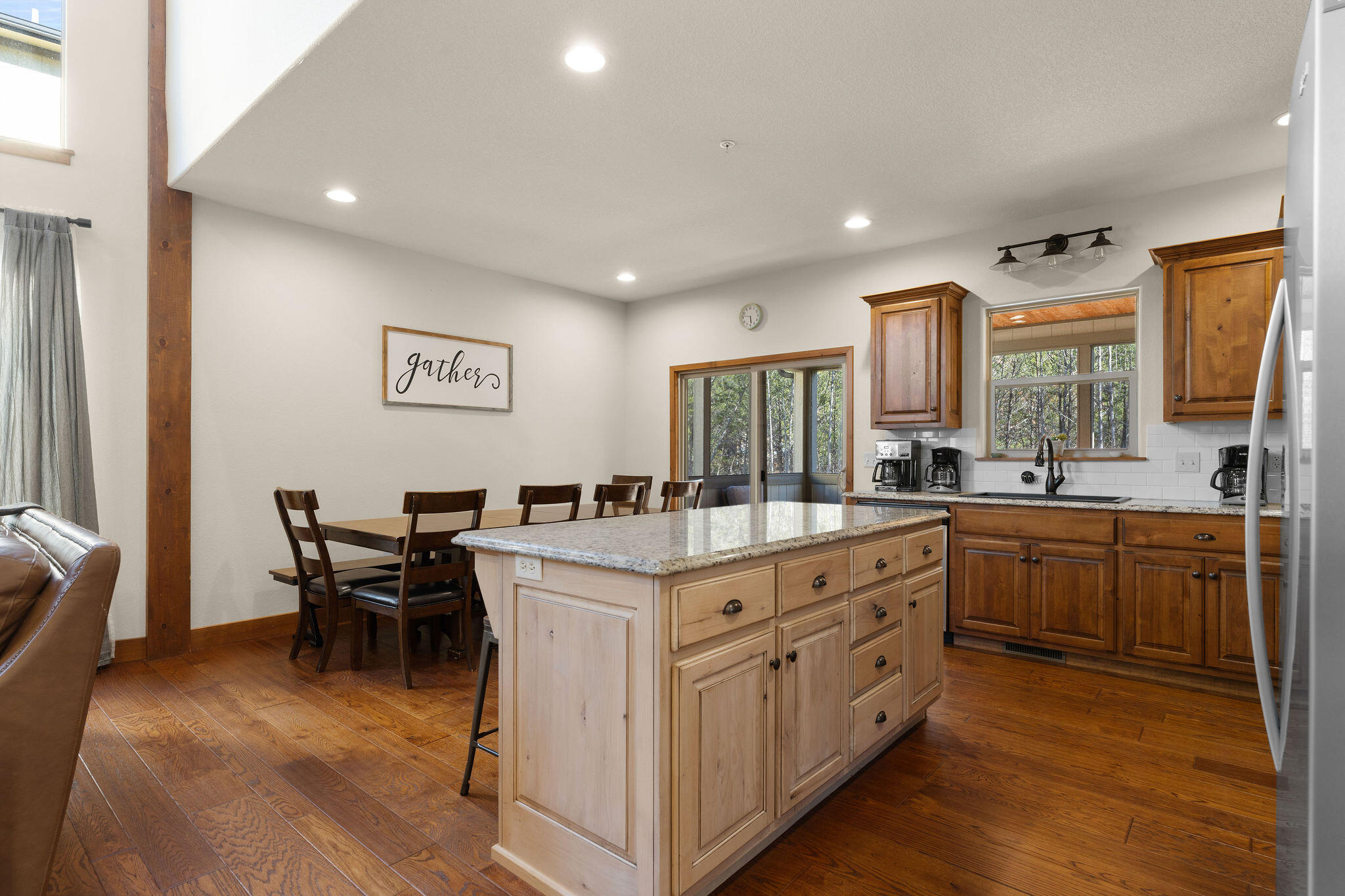 290 Deep Forest Property Photo 46