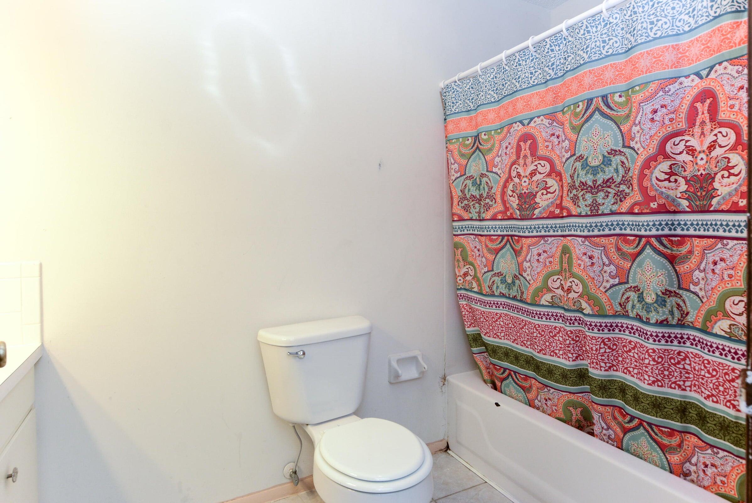 1713 Colonial Drive Property Photo 12