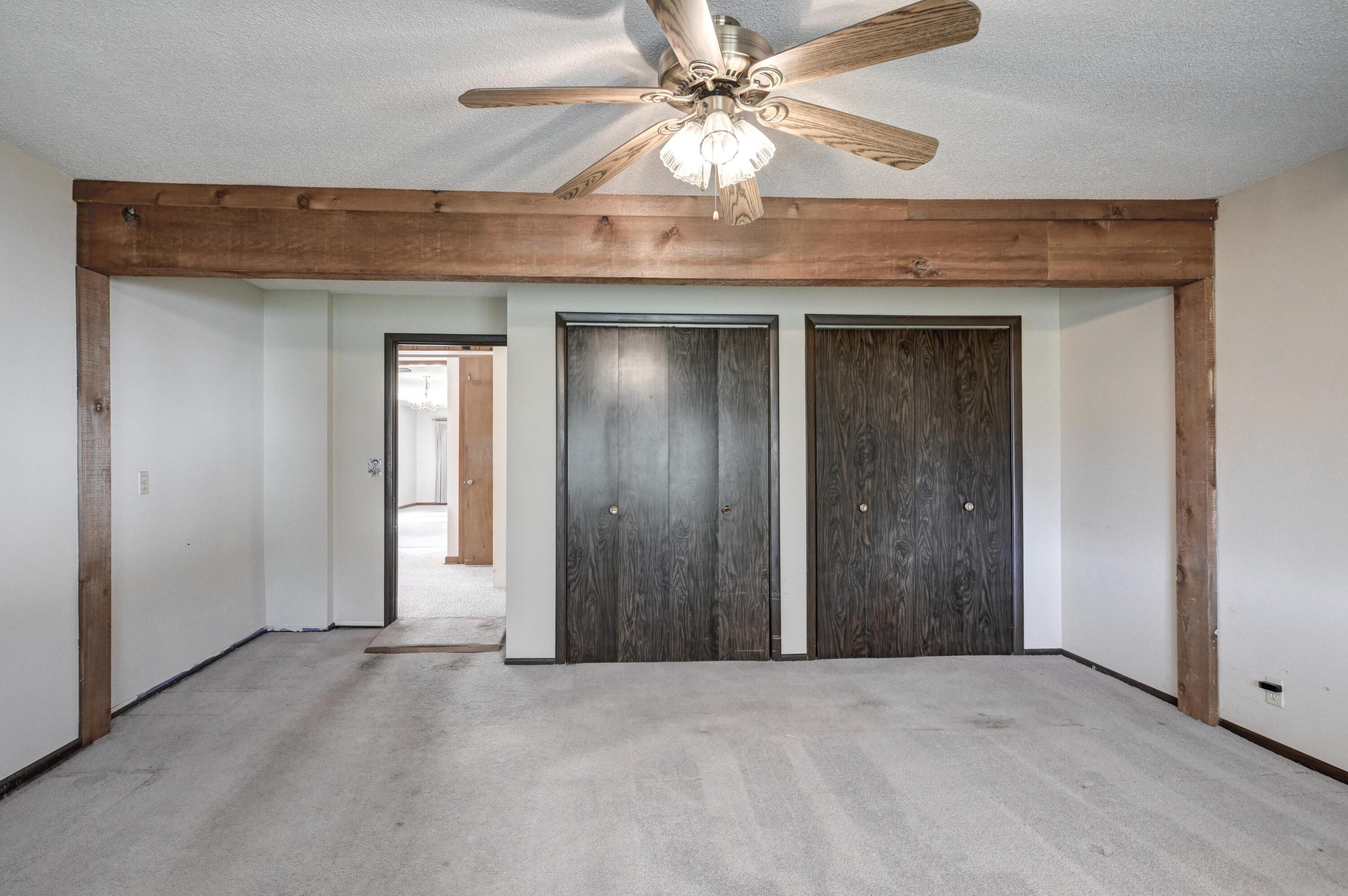 918 North Highway 97 Property Photo 33