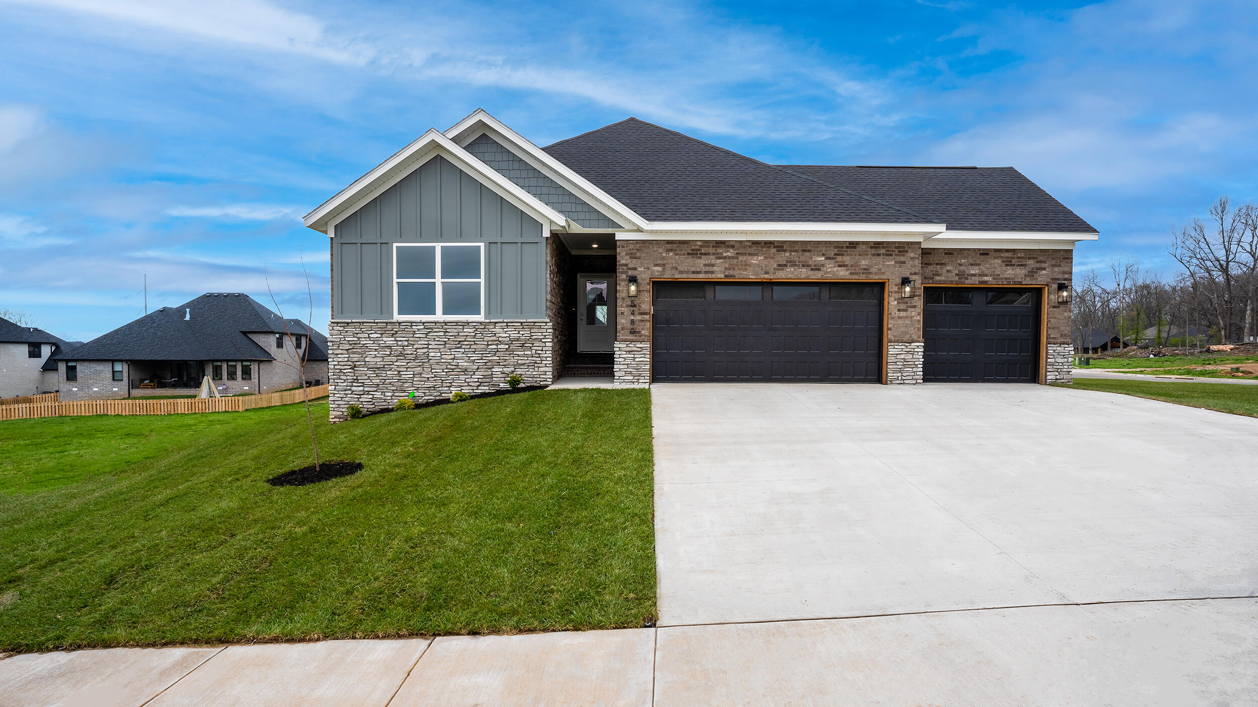 2609 Goldfinch Drive Property Photo