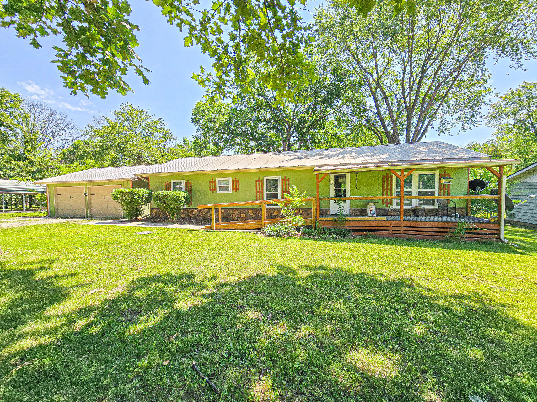 21893 County Road 273 Property Photo 1