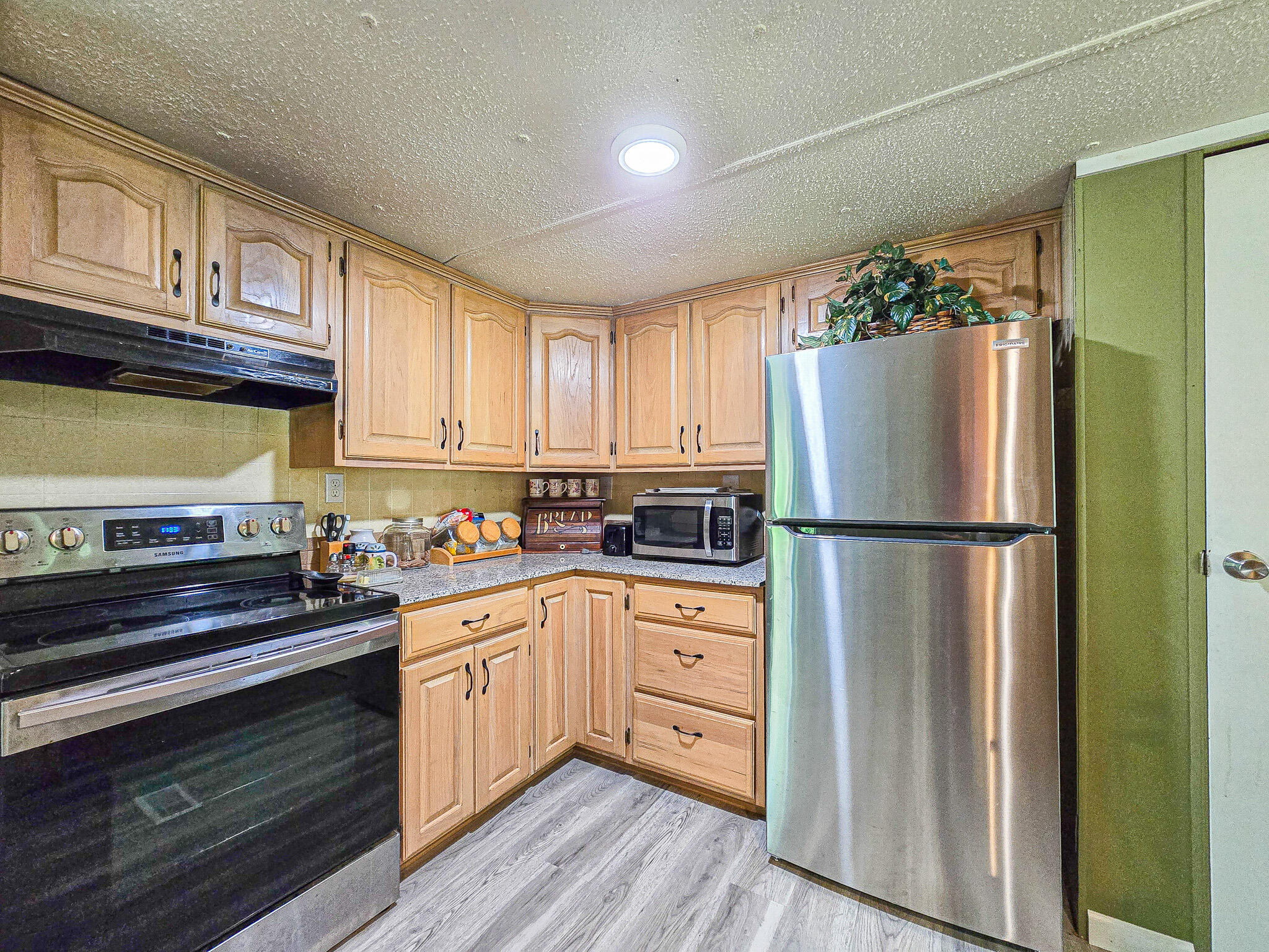 21893 County Road 273 Property Photo 18