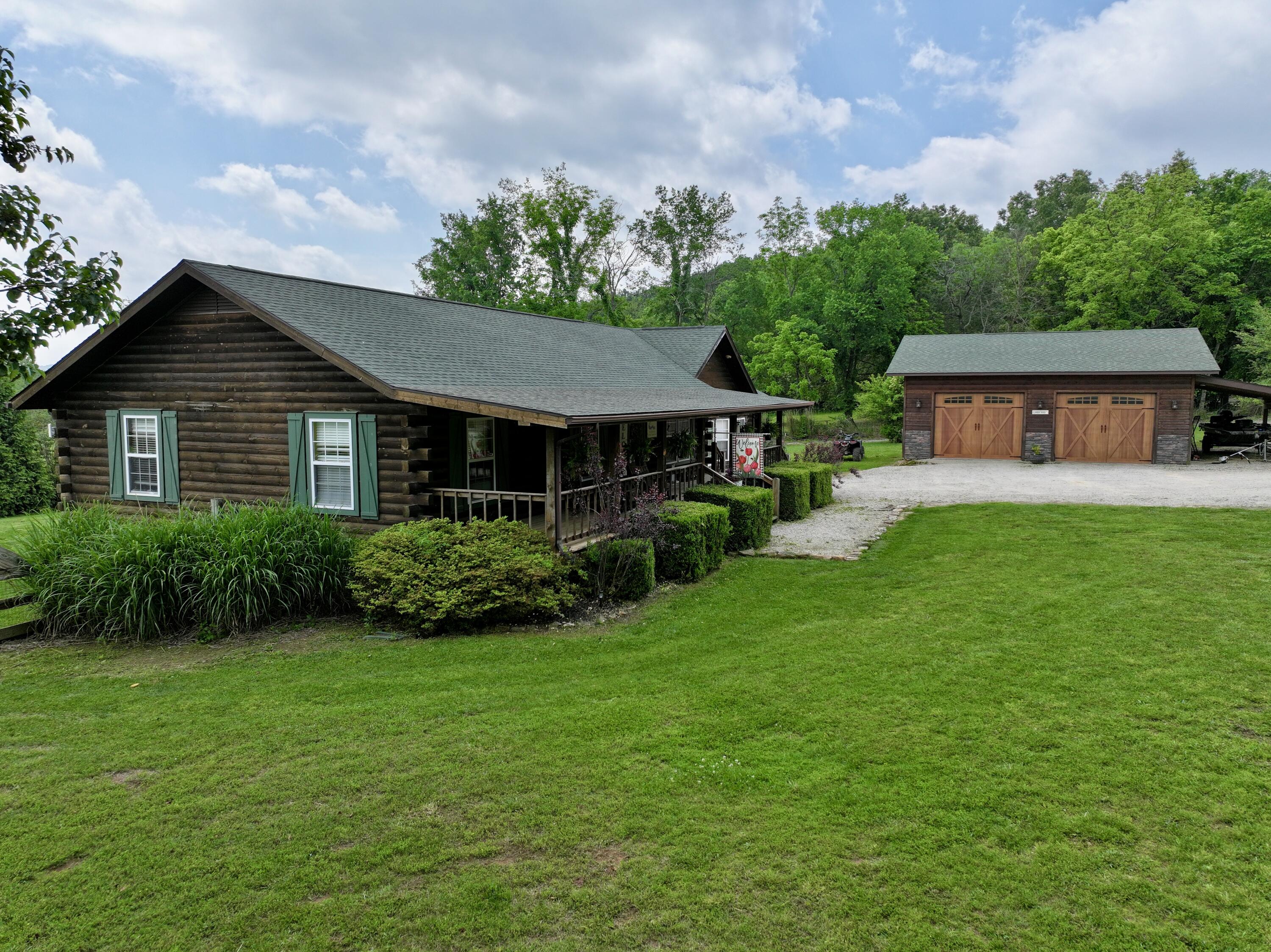 108 Razor Ridge Drive Property Photo 2