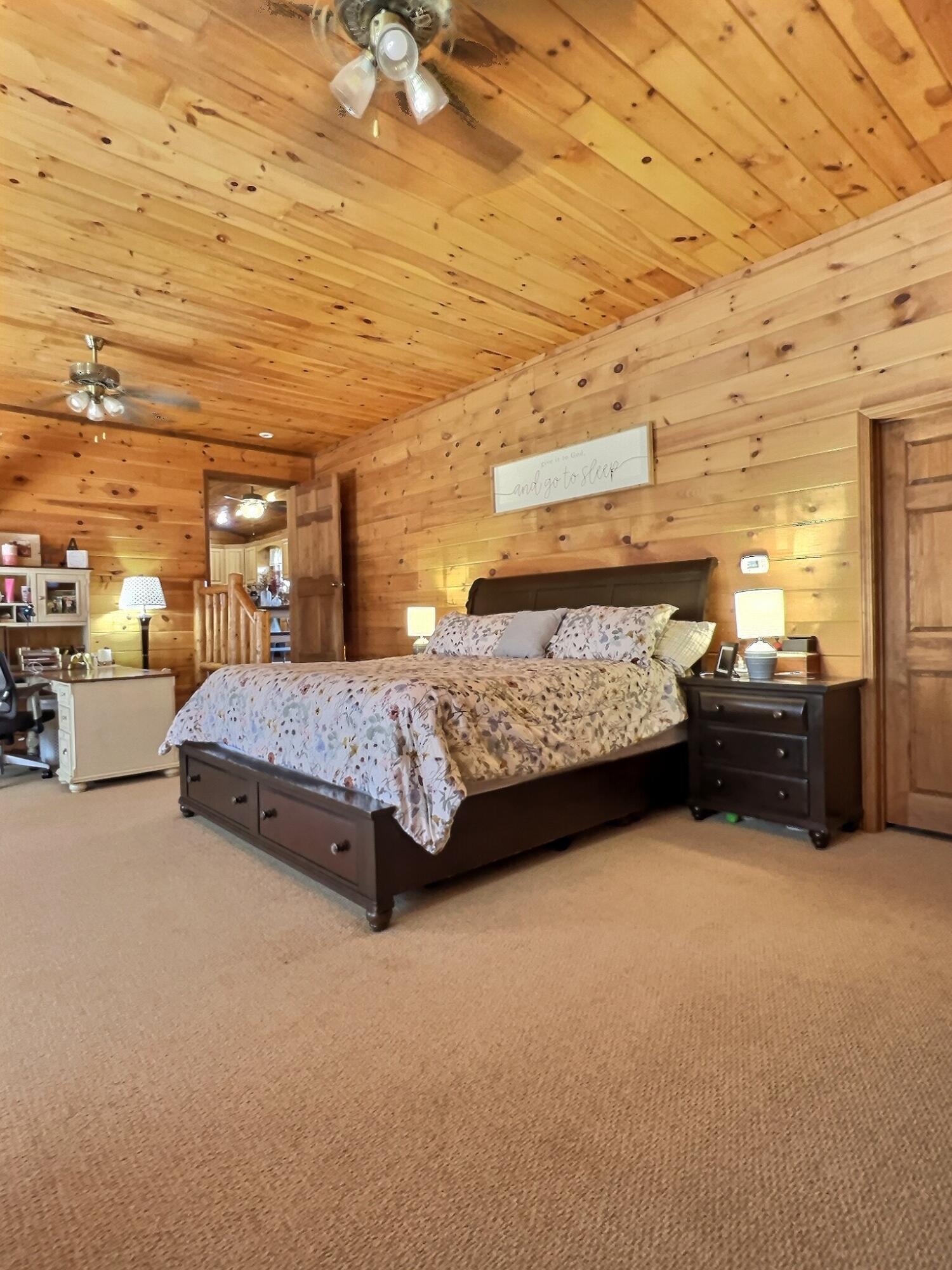108 Razor Ridge Drive Property Photo 15